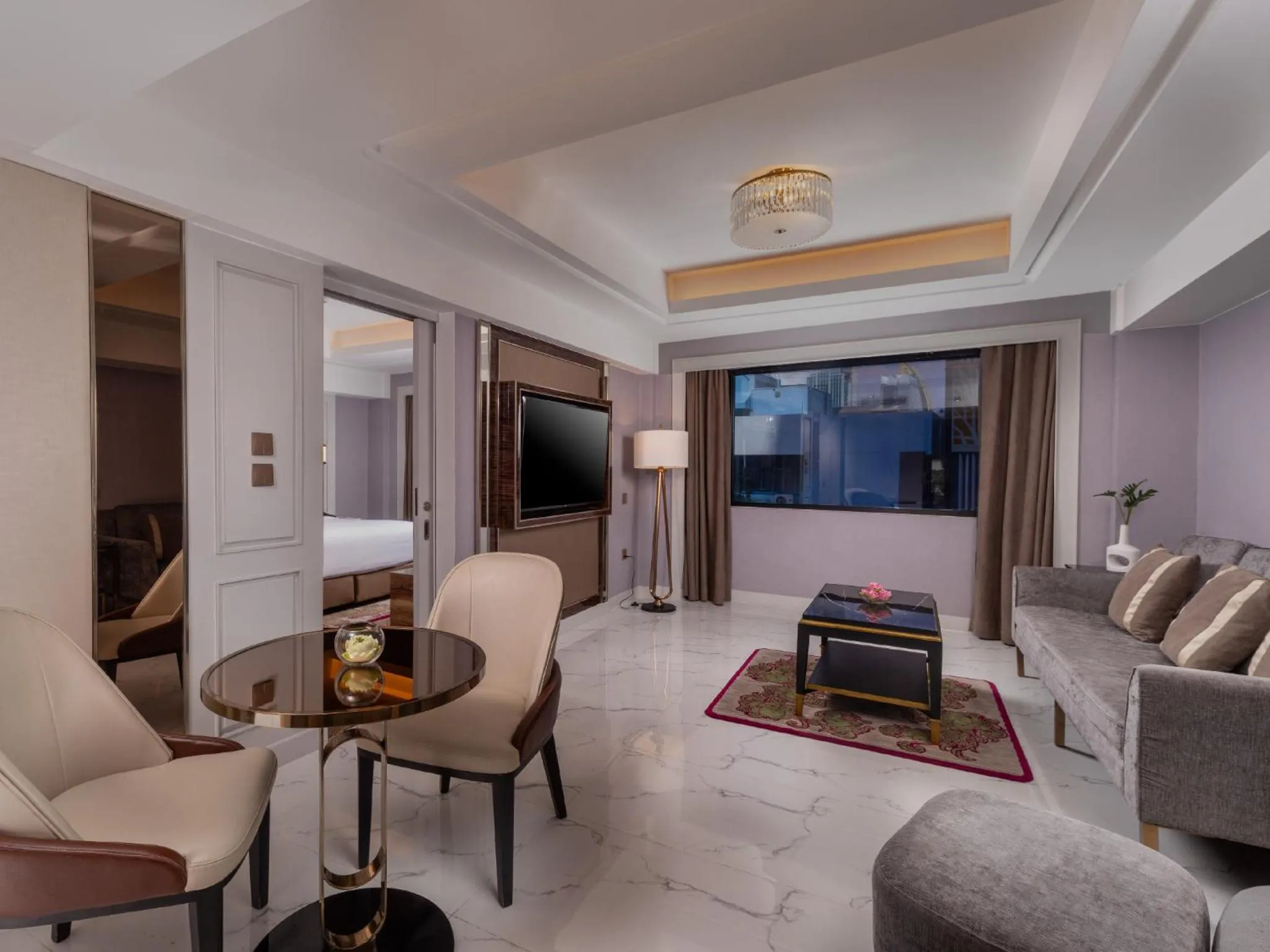 TV and multimedia in Aira Hotel Bangkok Sukhumvit 11