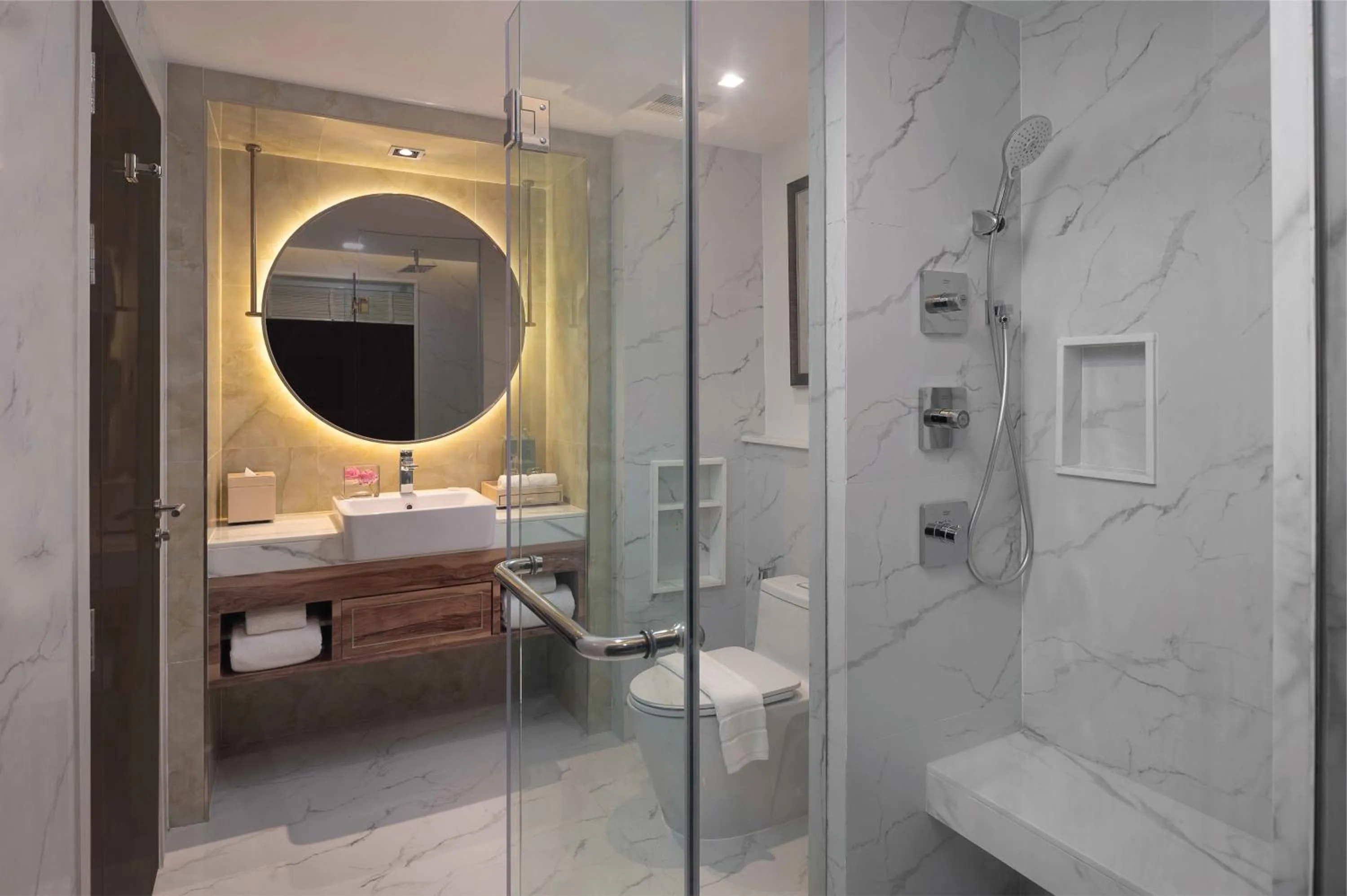 Bathroom in Aira Hotel Bangkok Sukhumvit 11