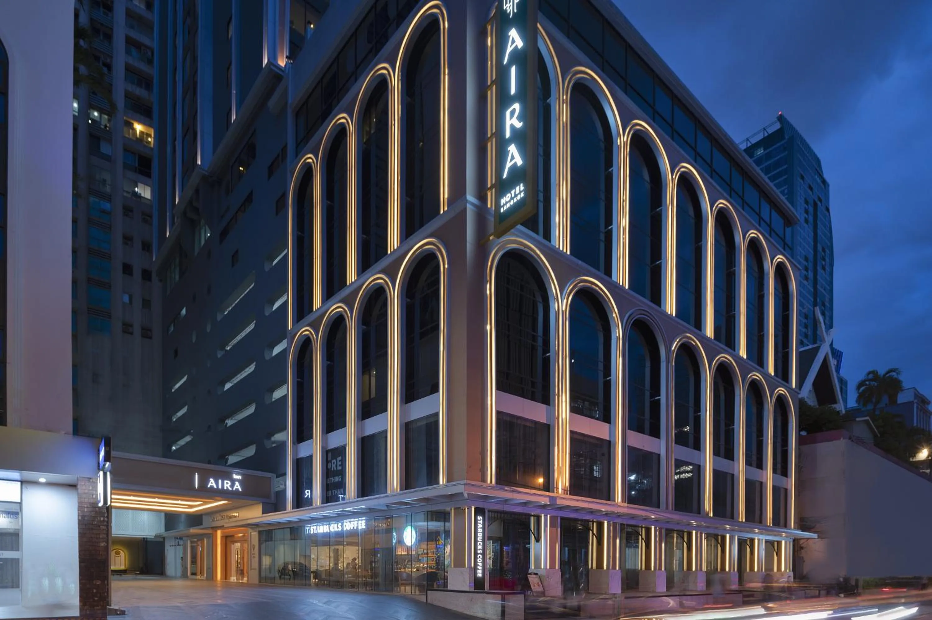 Property building in Aira Hotel Bangkok Sukhumvit 11