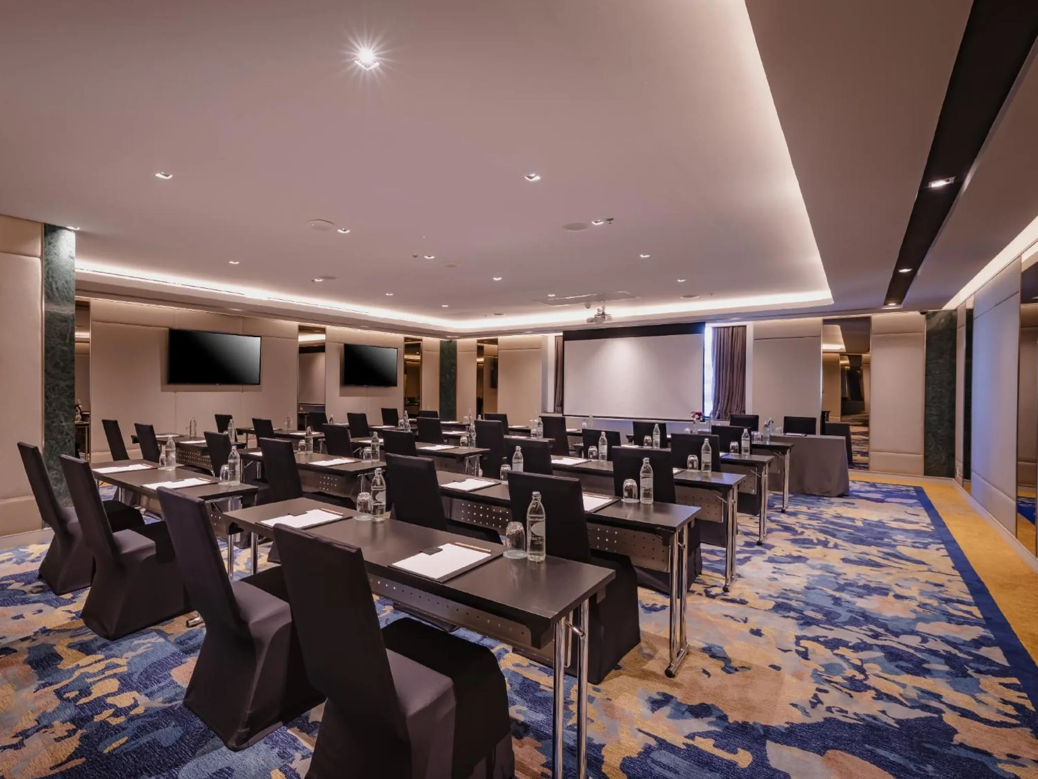 Meeting/conference room in Aira Hotel Bangkok Sukhumvit 11