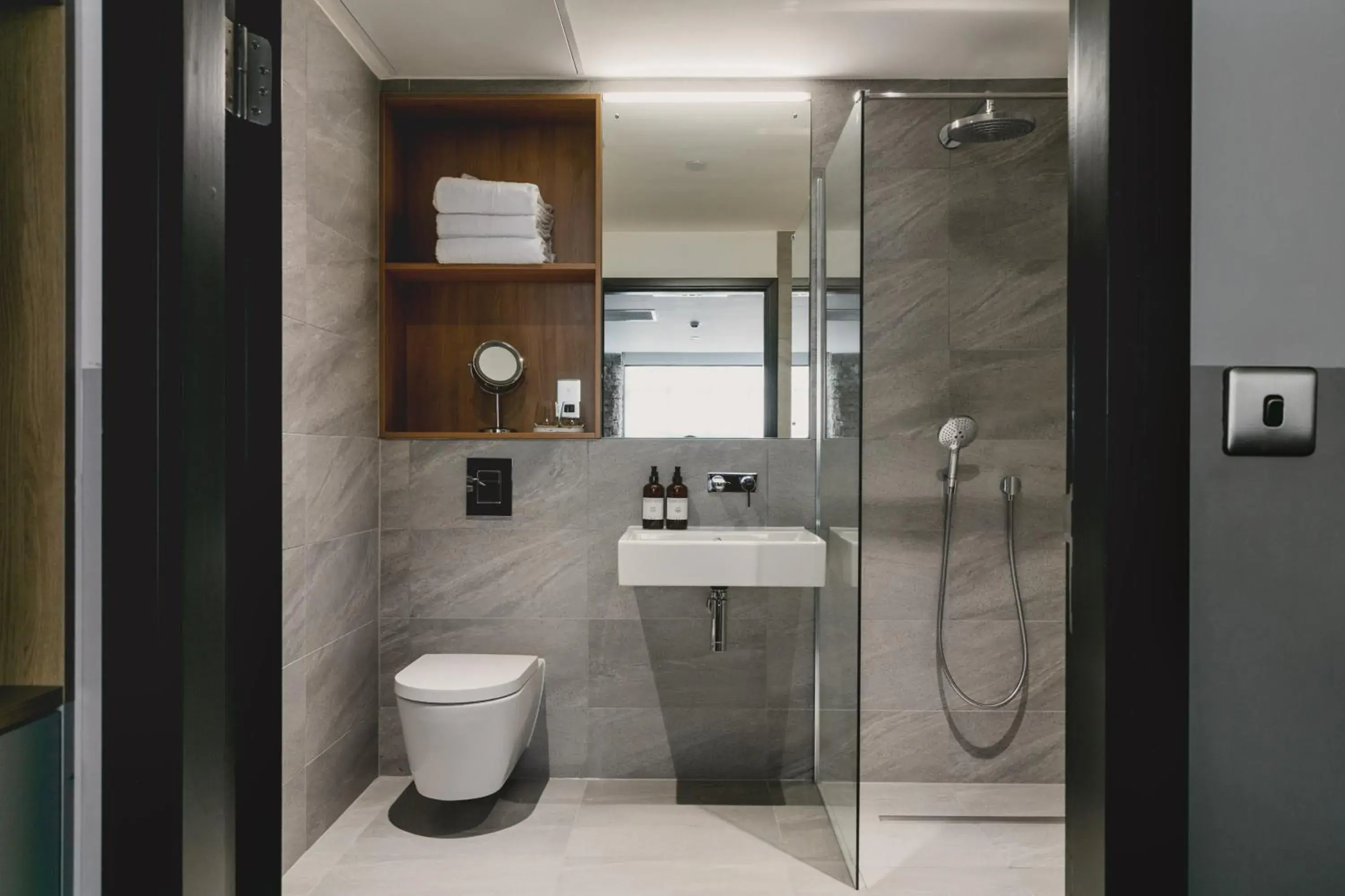 King Suite in Leven Manchester King Suite in Leven Manchester