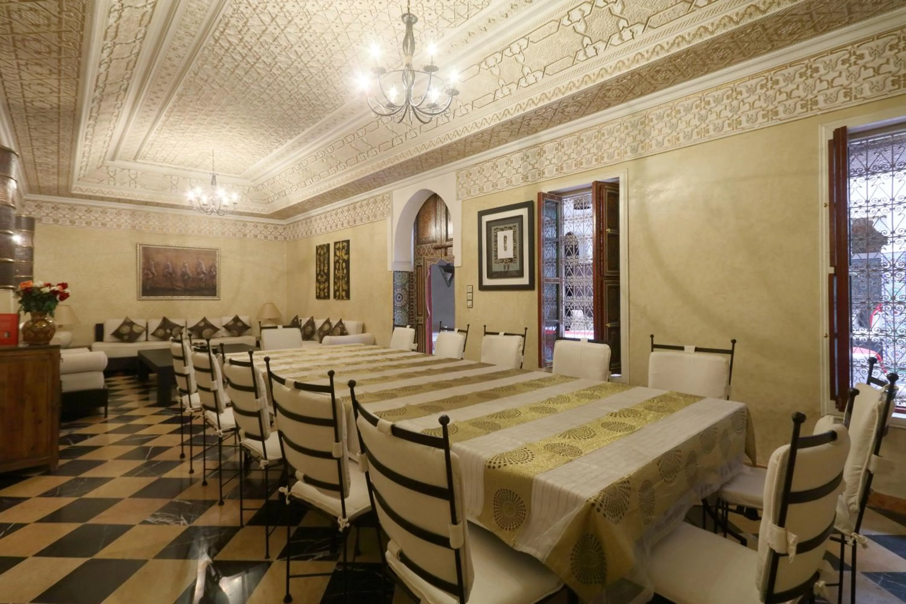 Living room in Riad l'Escale de Marrakech