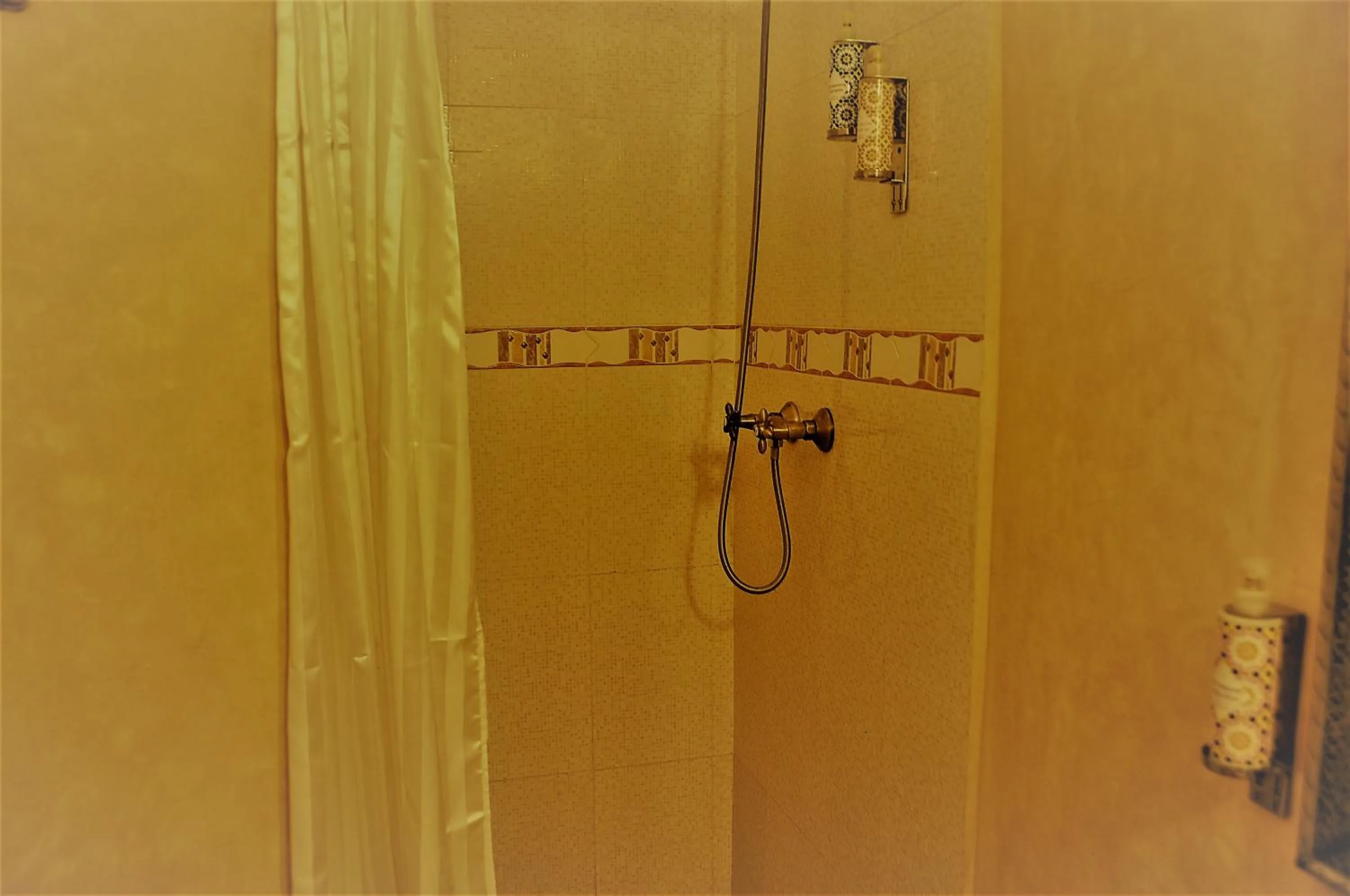 Shower in Riad l'Escale de Marrakech