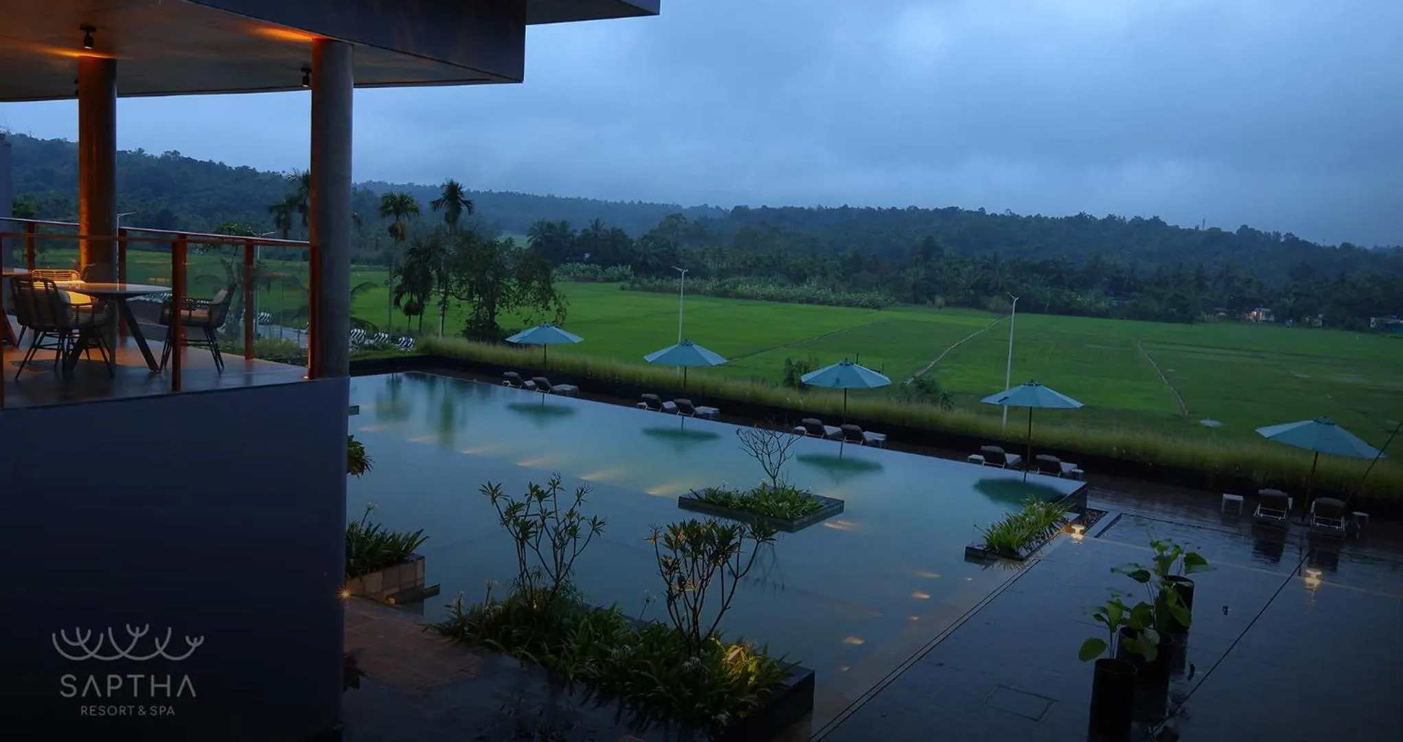 Restaurant/places to eat in Saptha Resort and Spa