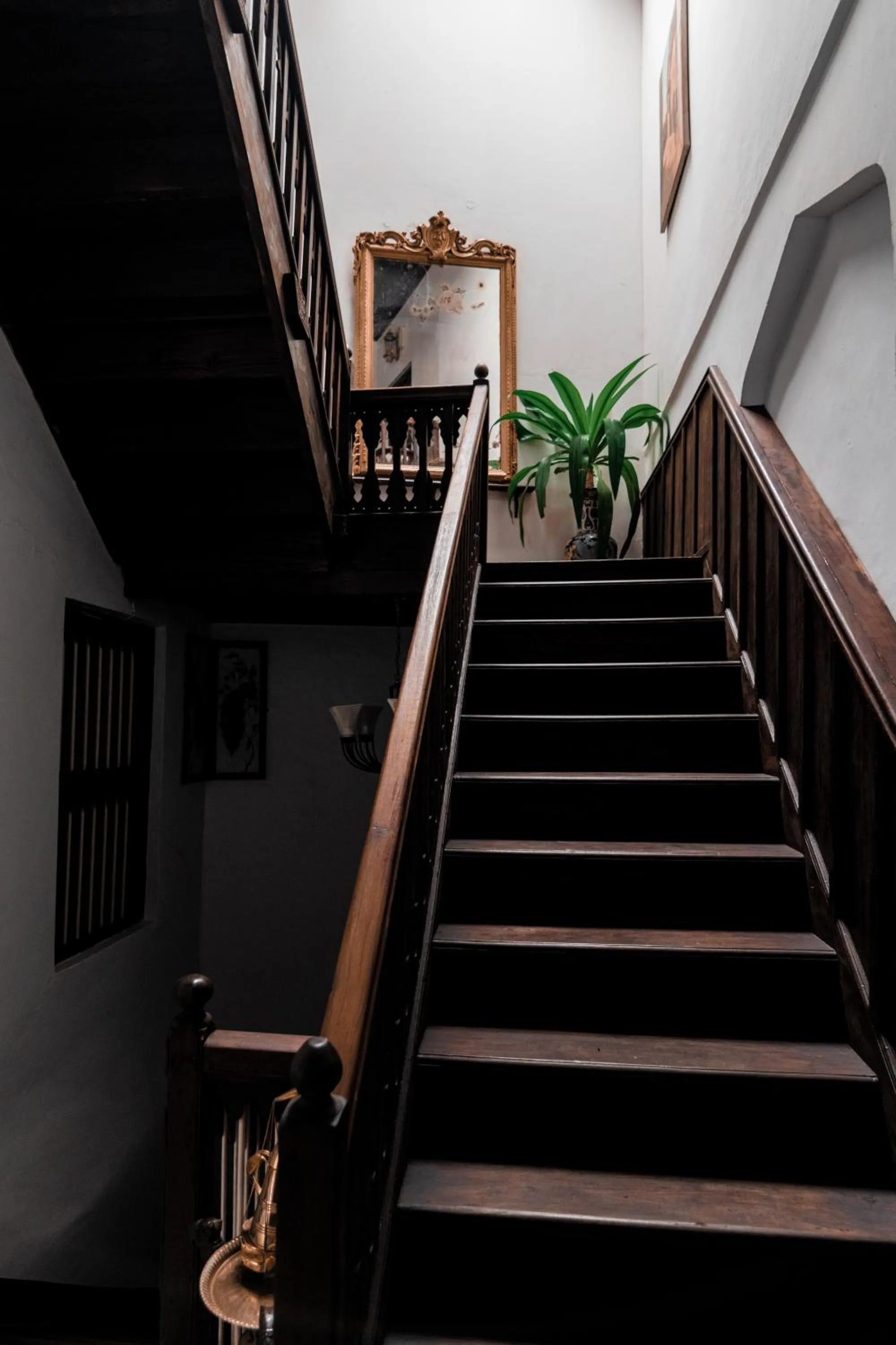 Facade/entrance in Dhow Palace Hotel