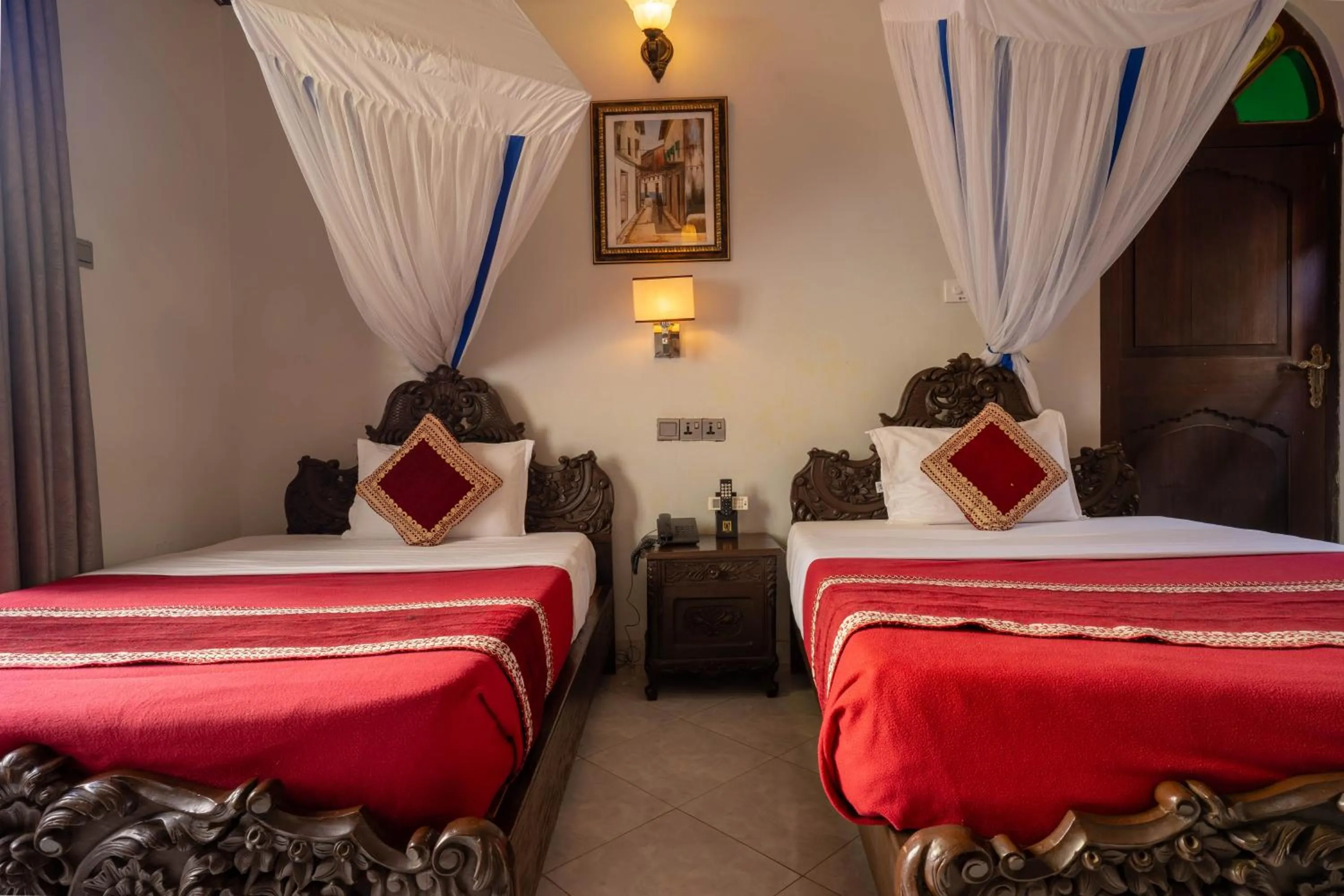 Bedroom, Bed in Dhow Palace Hotel