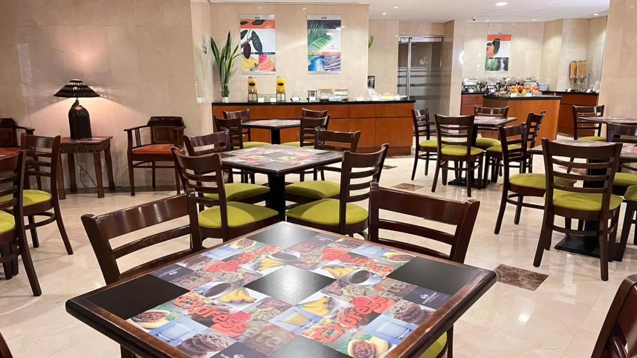 Breakfast in Eurobuilding Express Maracay