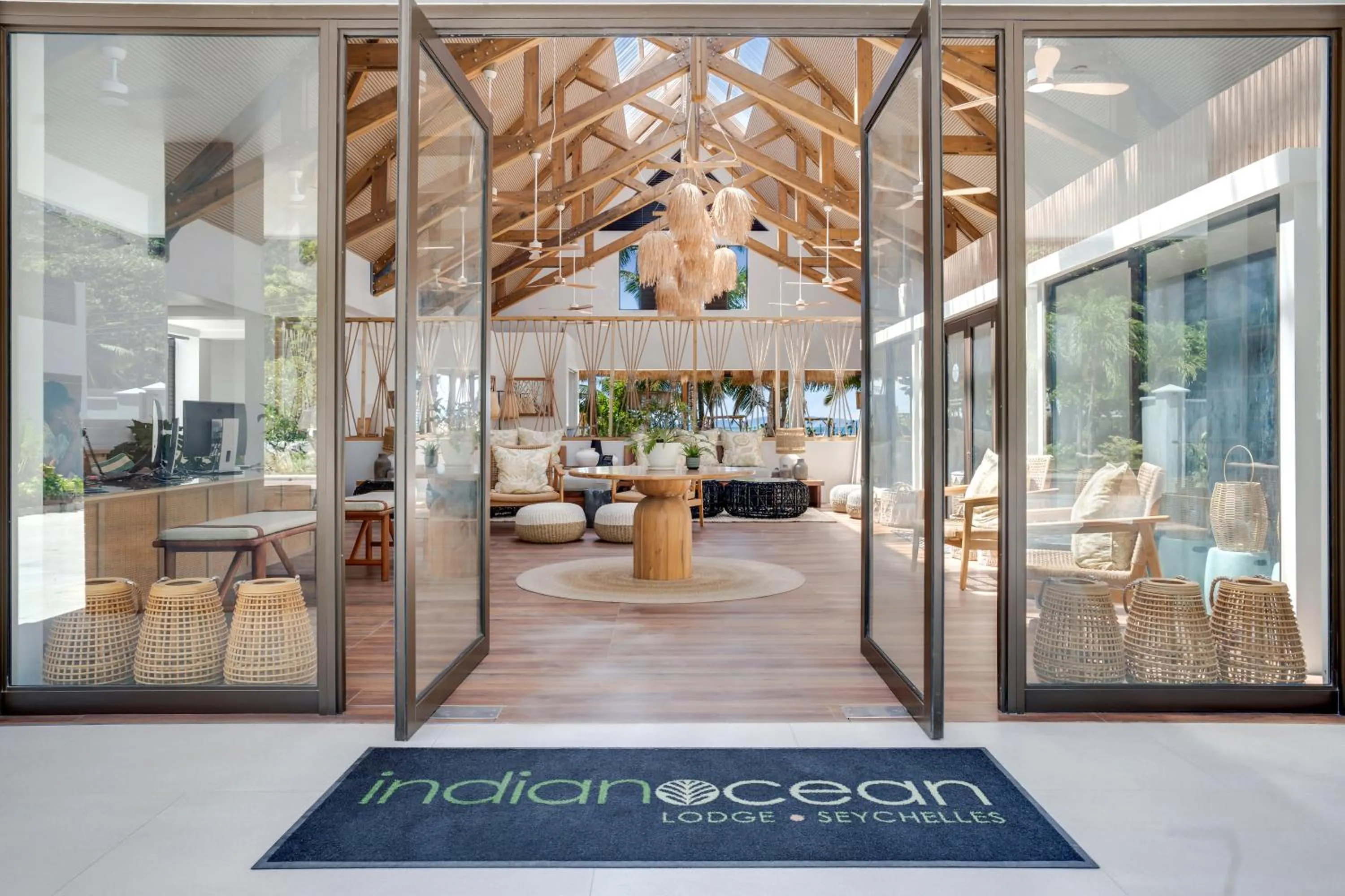 Property building in Indian Ocean Lodge