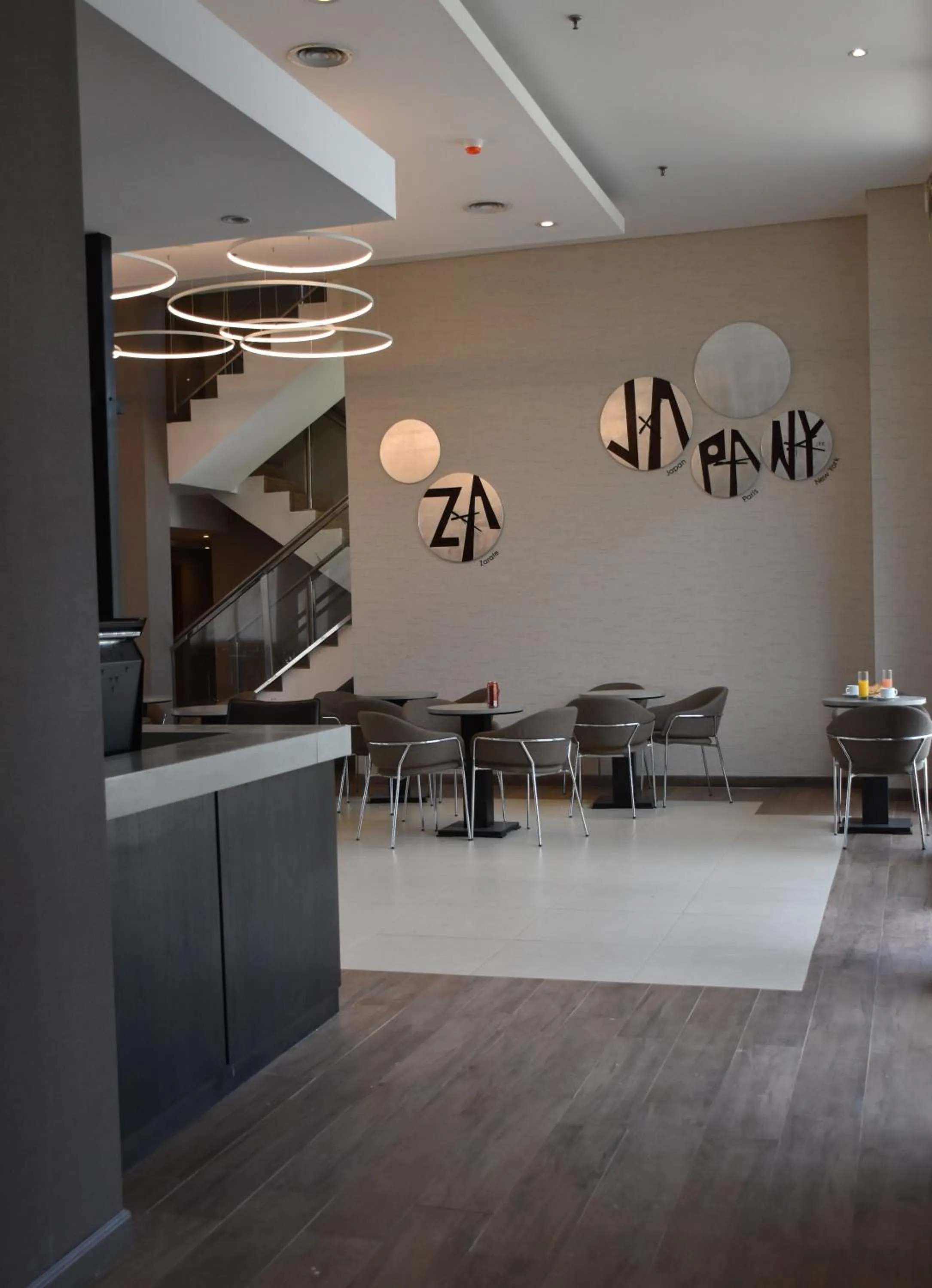 Lounge or bar in Days Inn Zarate