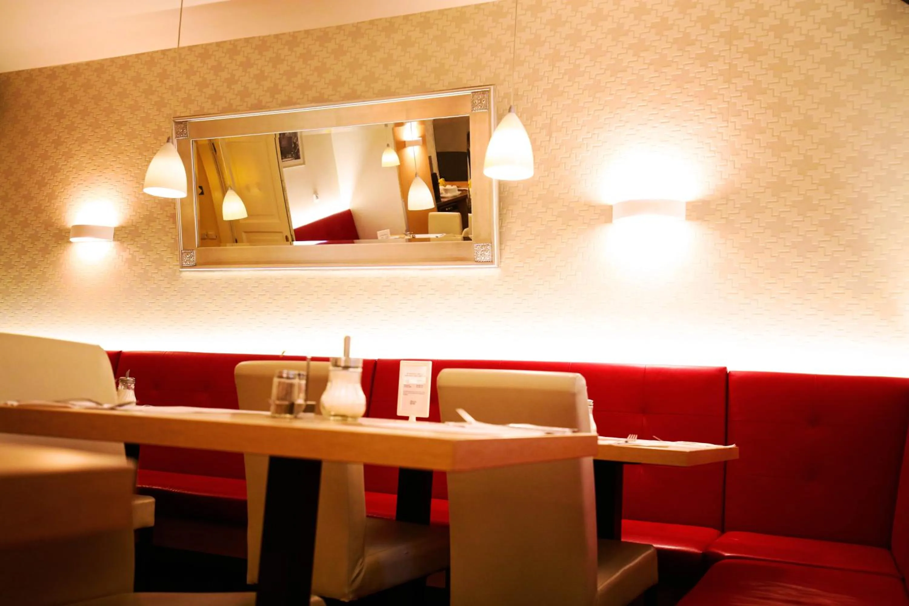 Restaurant/places to eat in Louis Leger - Czech Leading Hotels