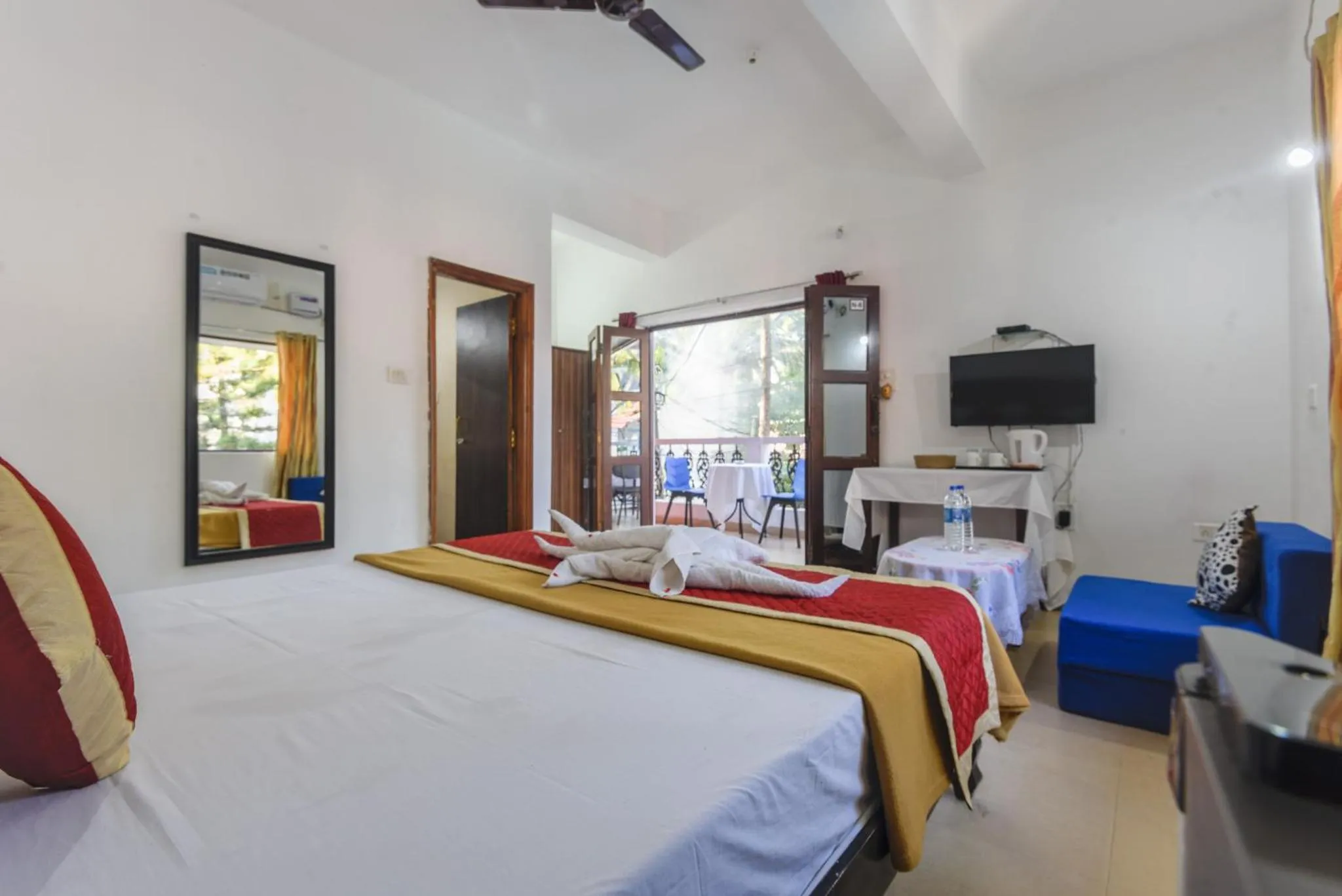 Bedroom, Bed in Grande Ave Maria Resort