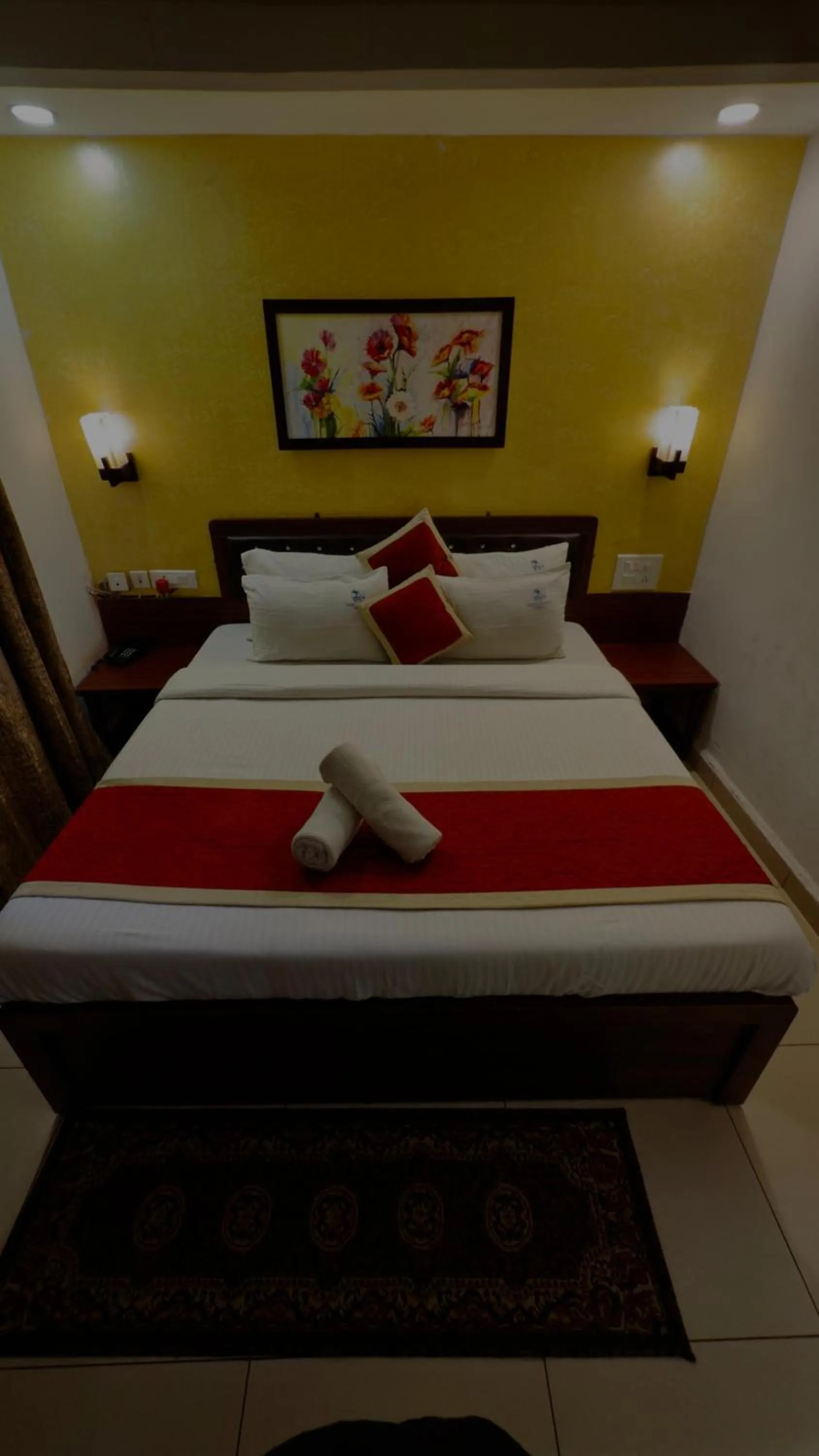 Bedroom, Bed in Grande Ave Maria Resort