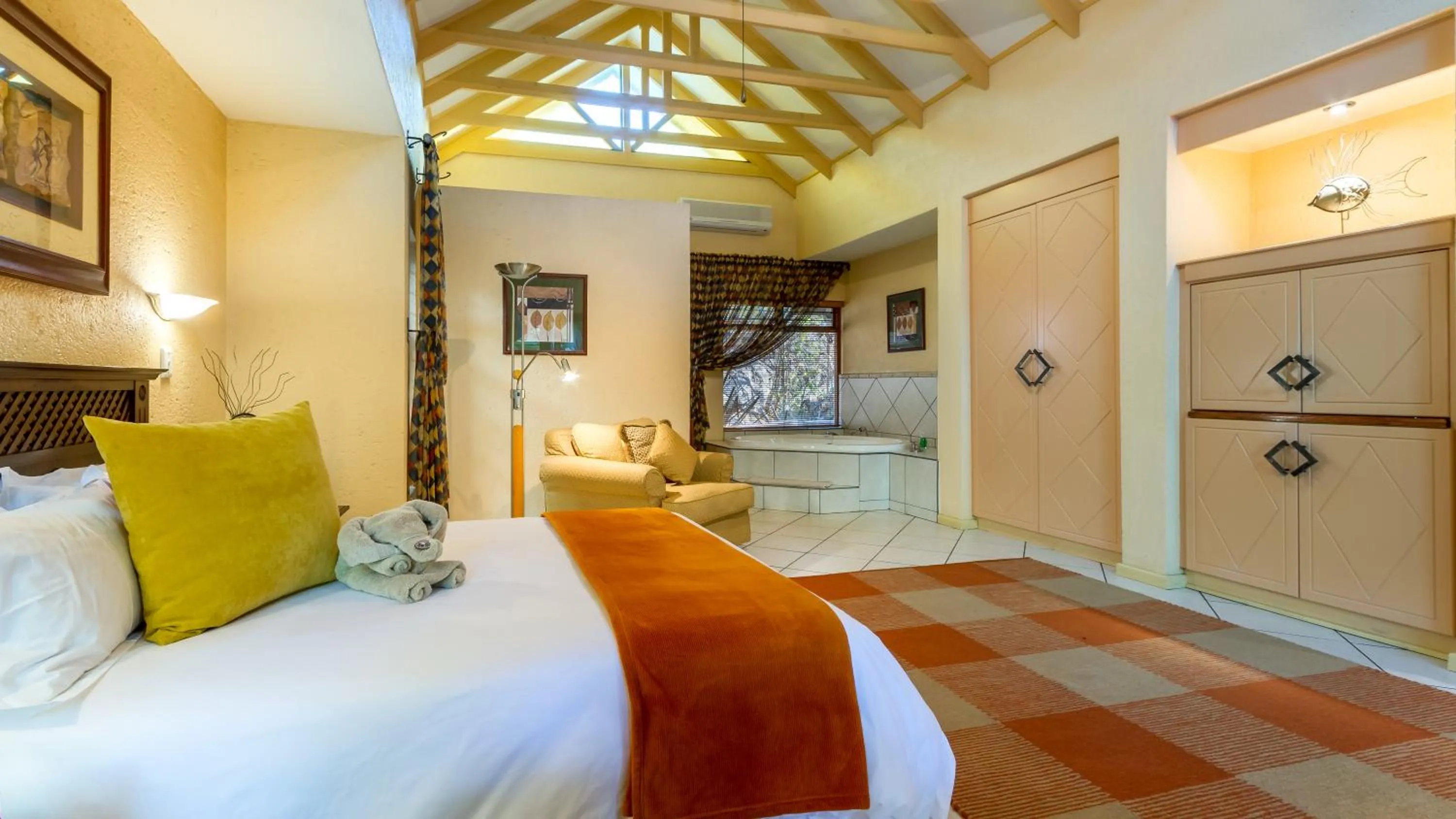 Photo of the whole room, Bed in Jörn's Gästehaus