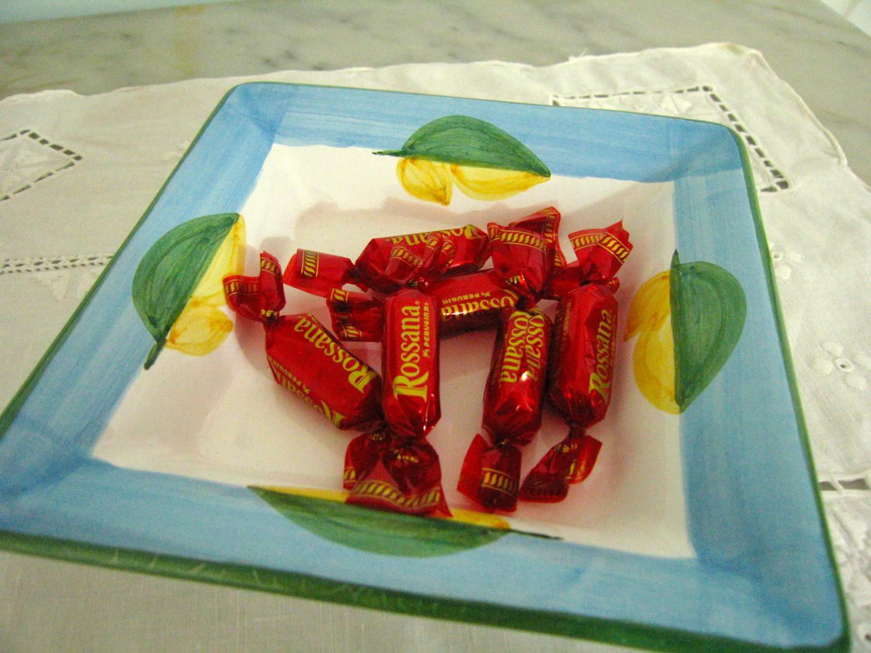 Decorative detail in Il Sorriso Dei Monti