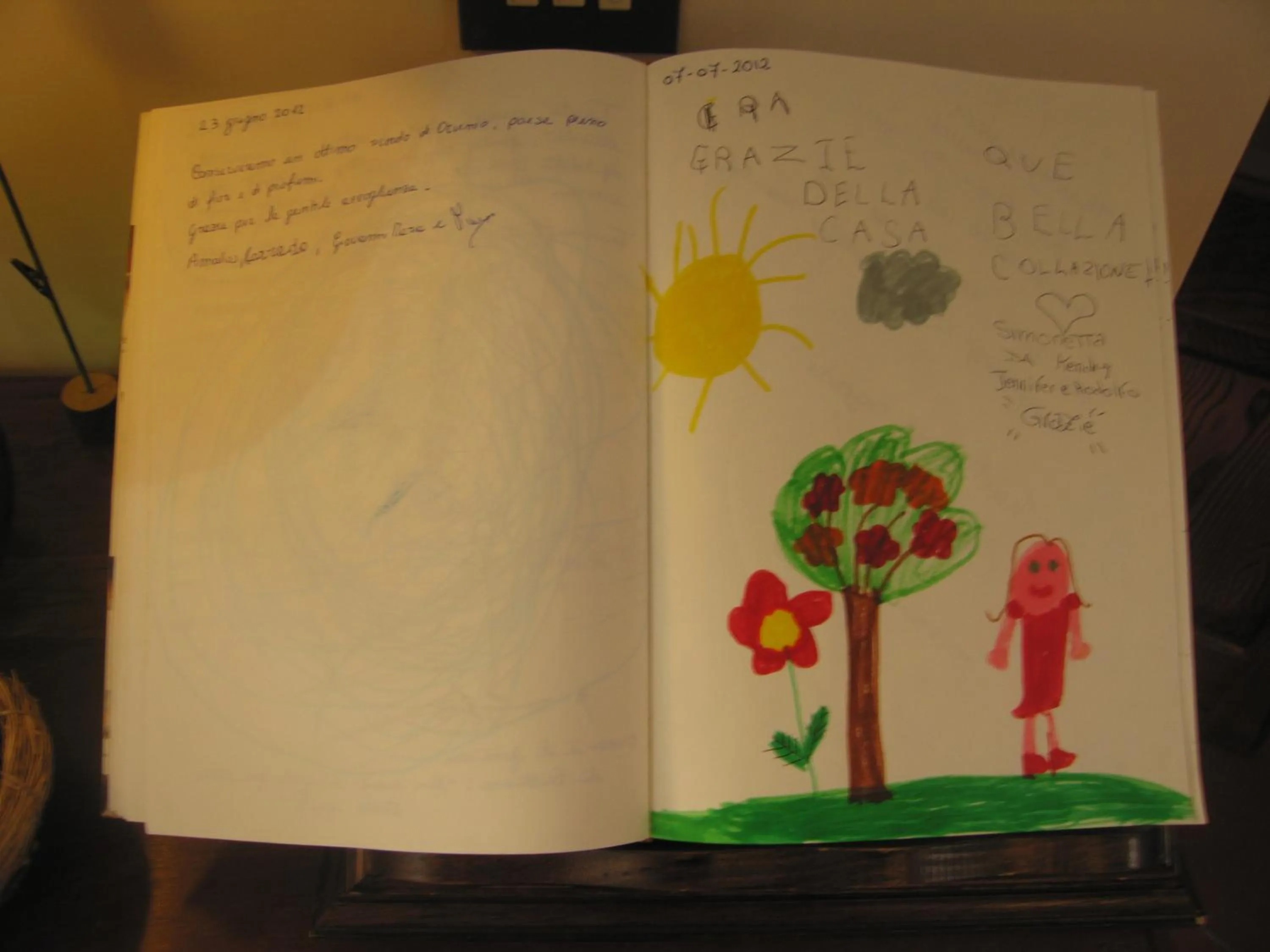 Decorative detail in Il Sorriso Dei Monti