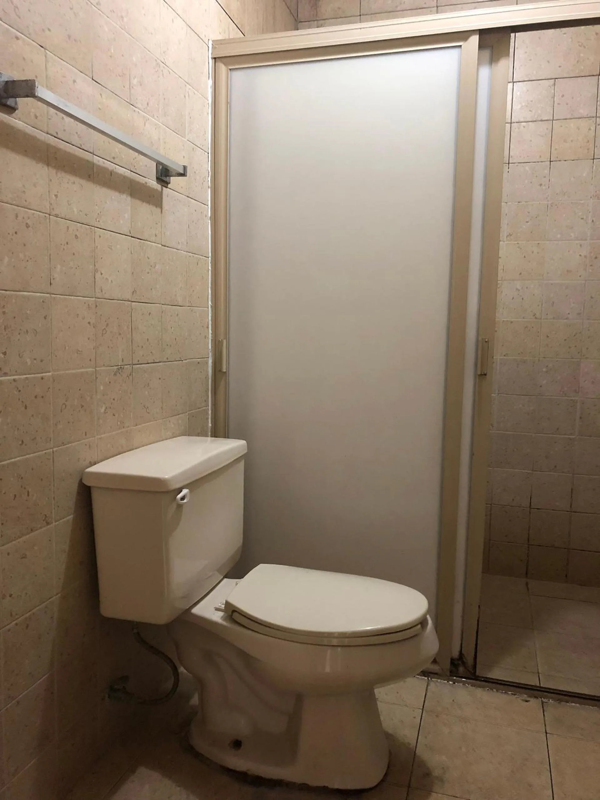 Bathroom in Hotel Regis