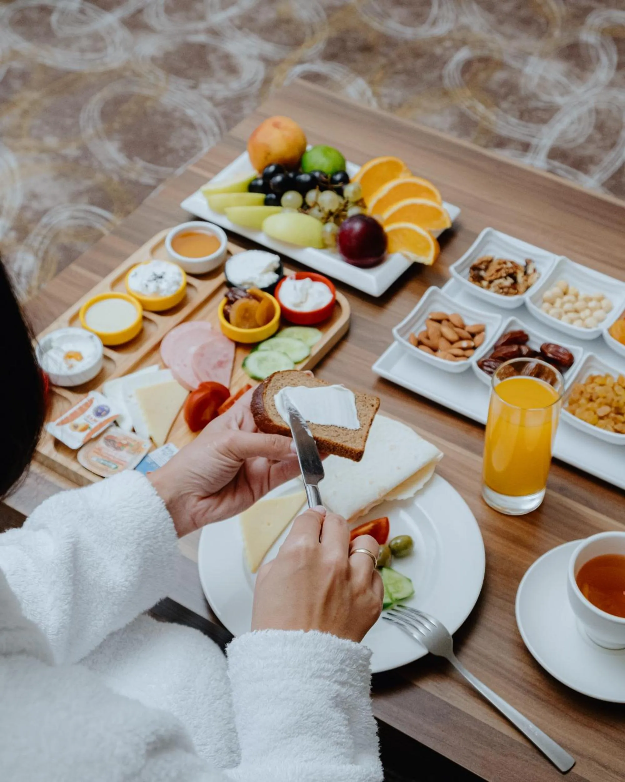 Food and drinks in Volga Hotel Baku