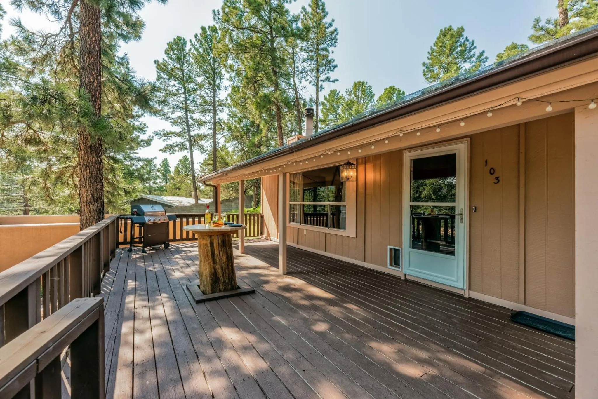 Property building in Elks Landing