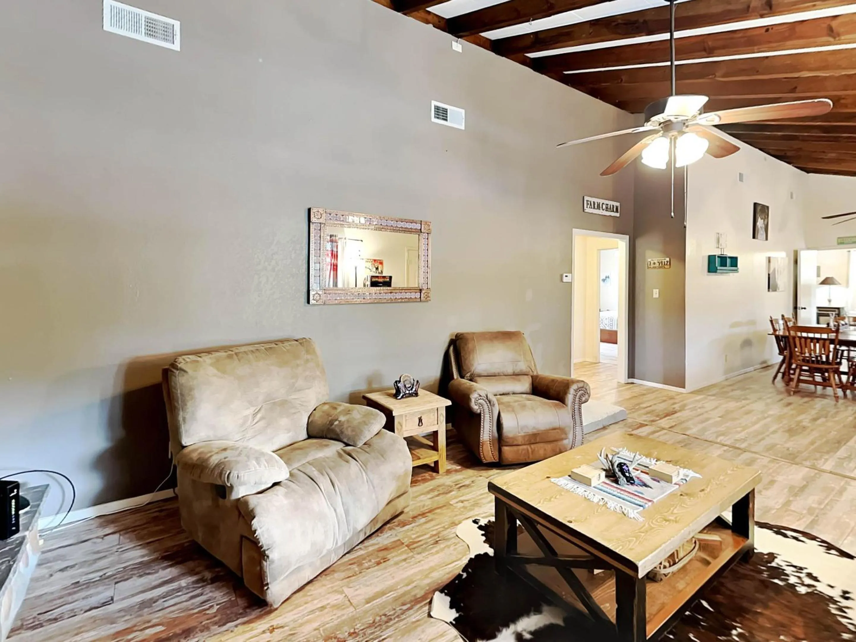 Property building in Elks Landing