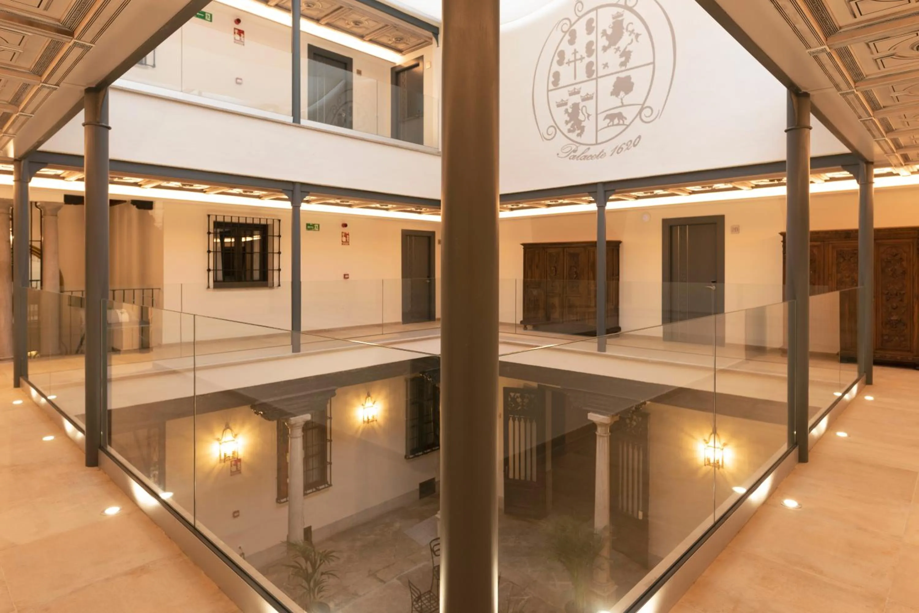 Property building in Palacete 1620, Premium Suites, Only adults