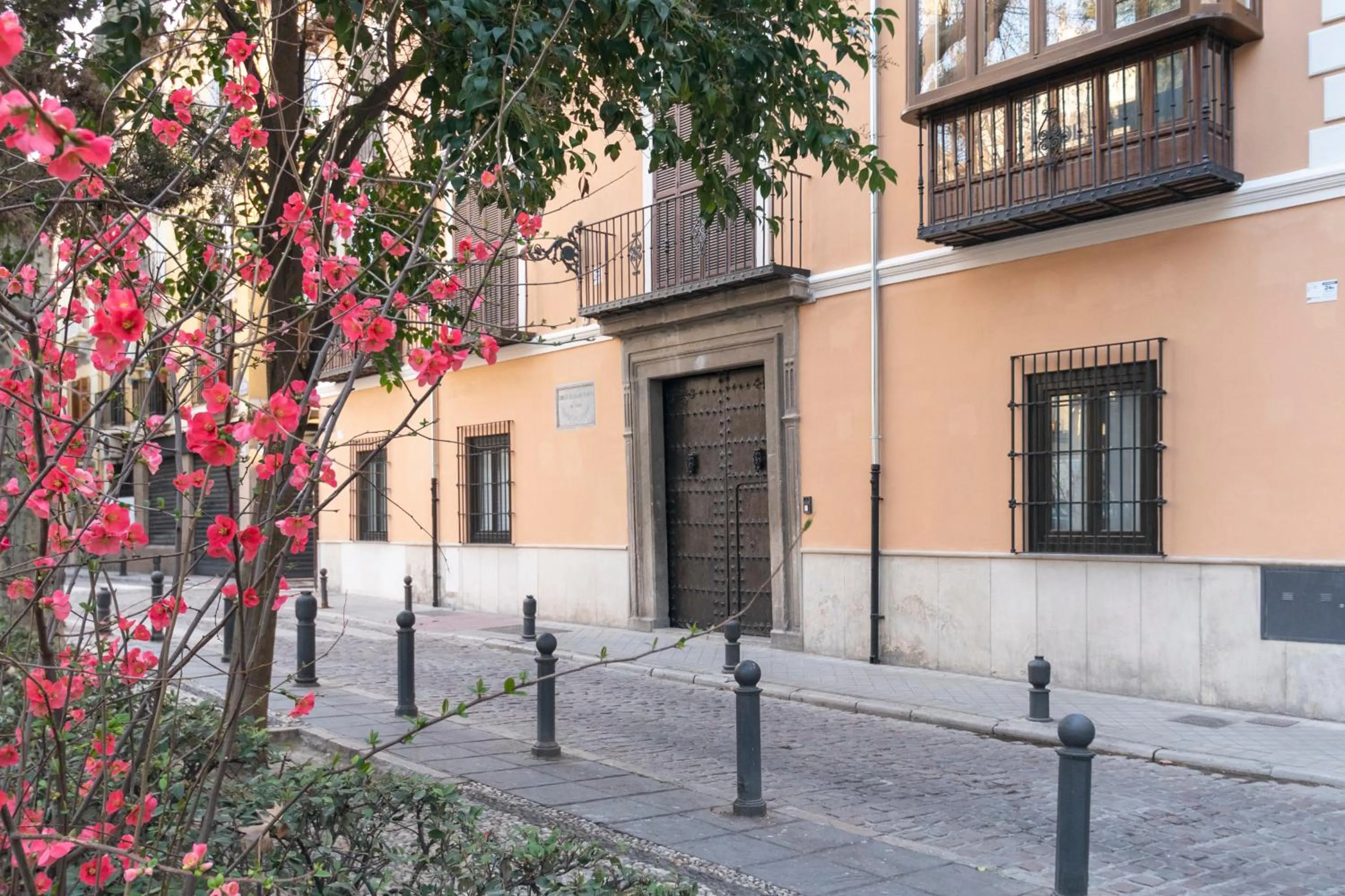 Property building in Palacete 1620, Premium Suites, Only adults