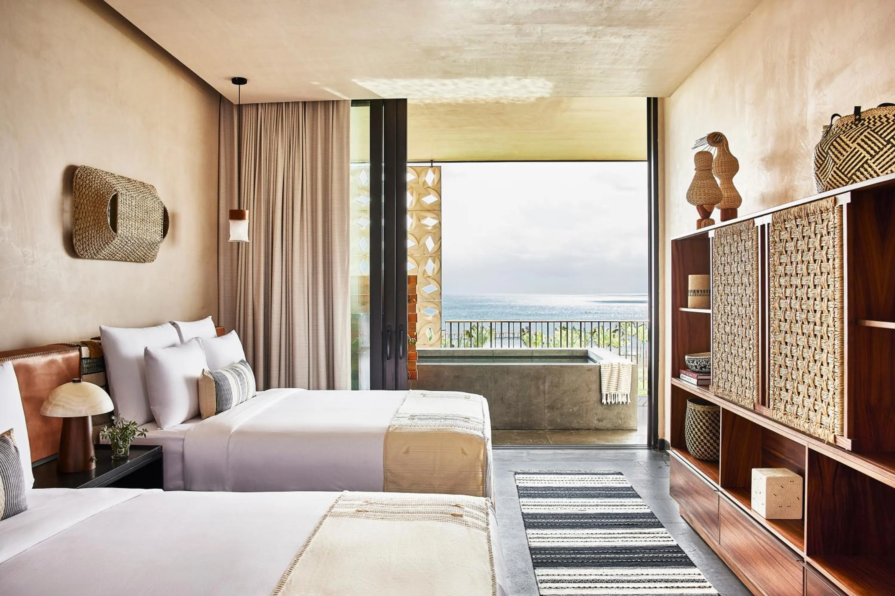 Bed in Etéreo, Auberge Collection