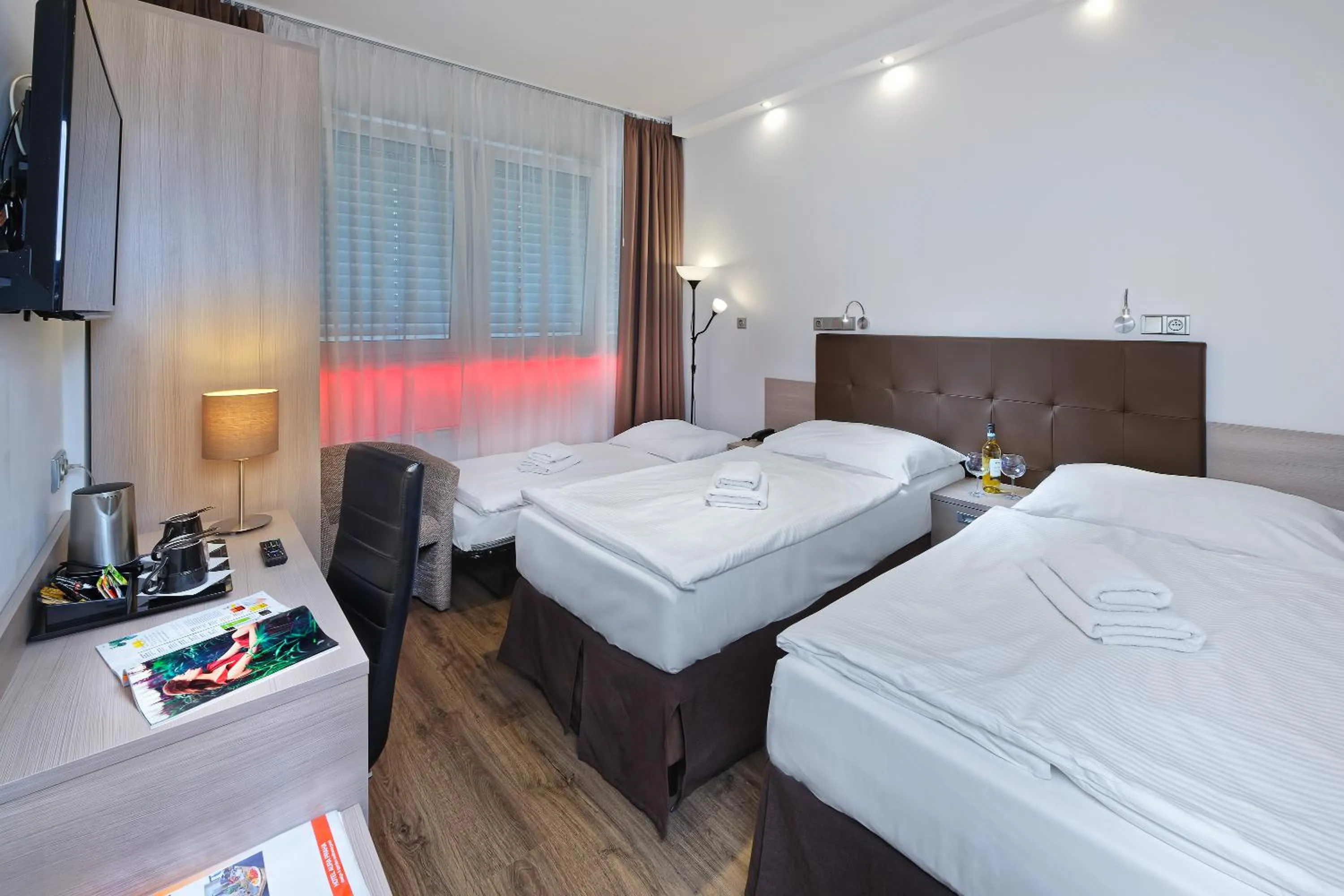 Photo of the whole room, Bed in Hotel Aura Design & Garden Pool