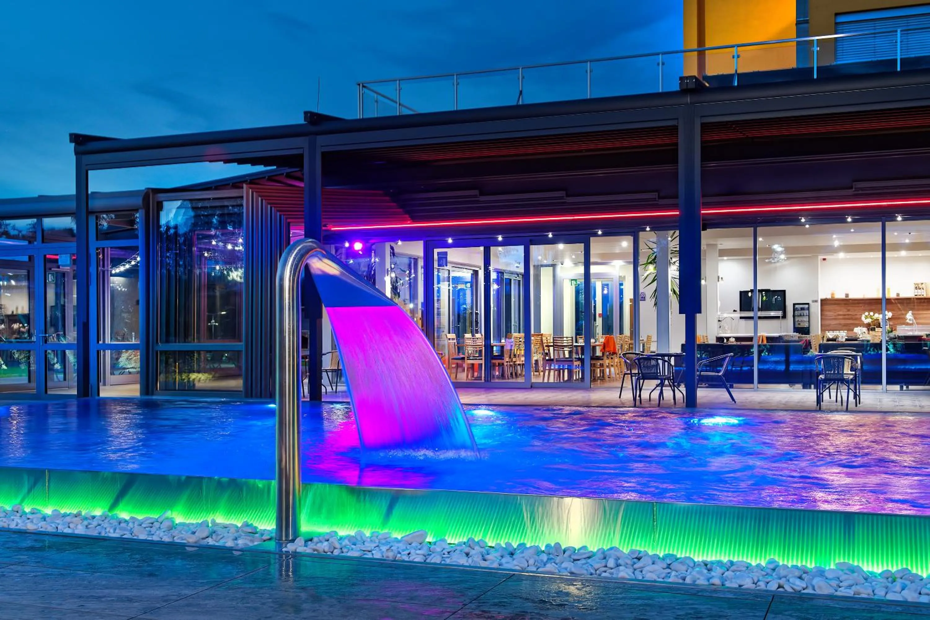 Swimming pool in Hotel Aura Design & Garden Pool