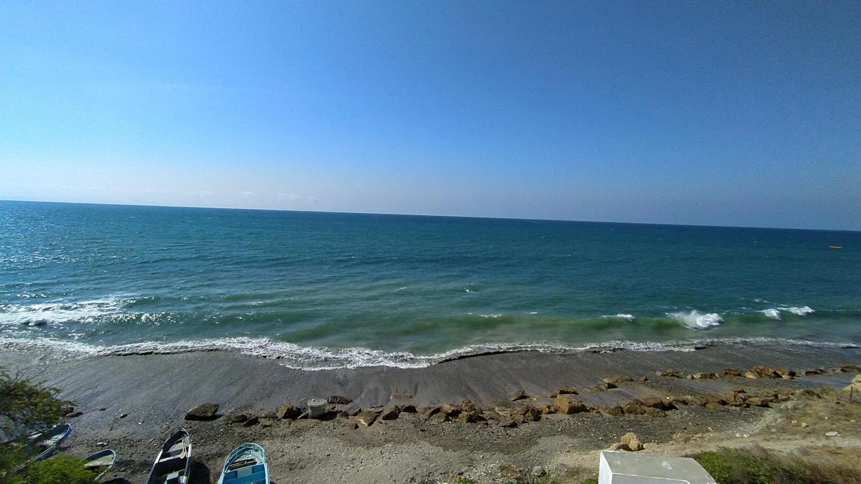 Beach in Hotel Voyager Manta