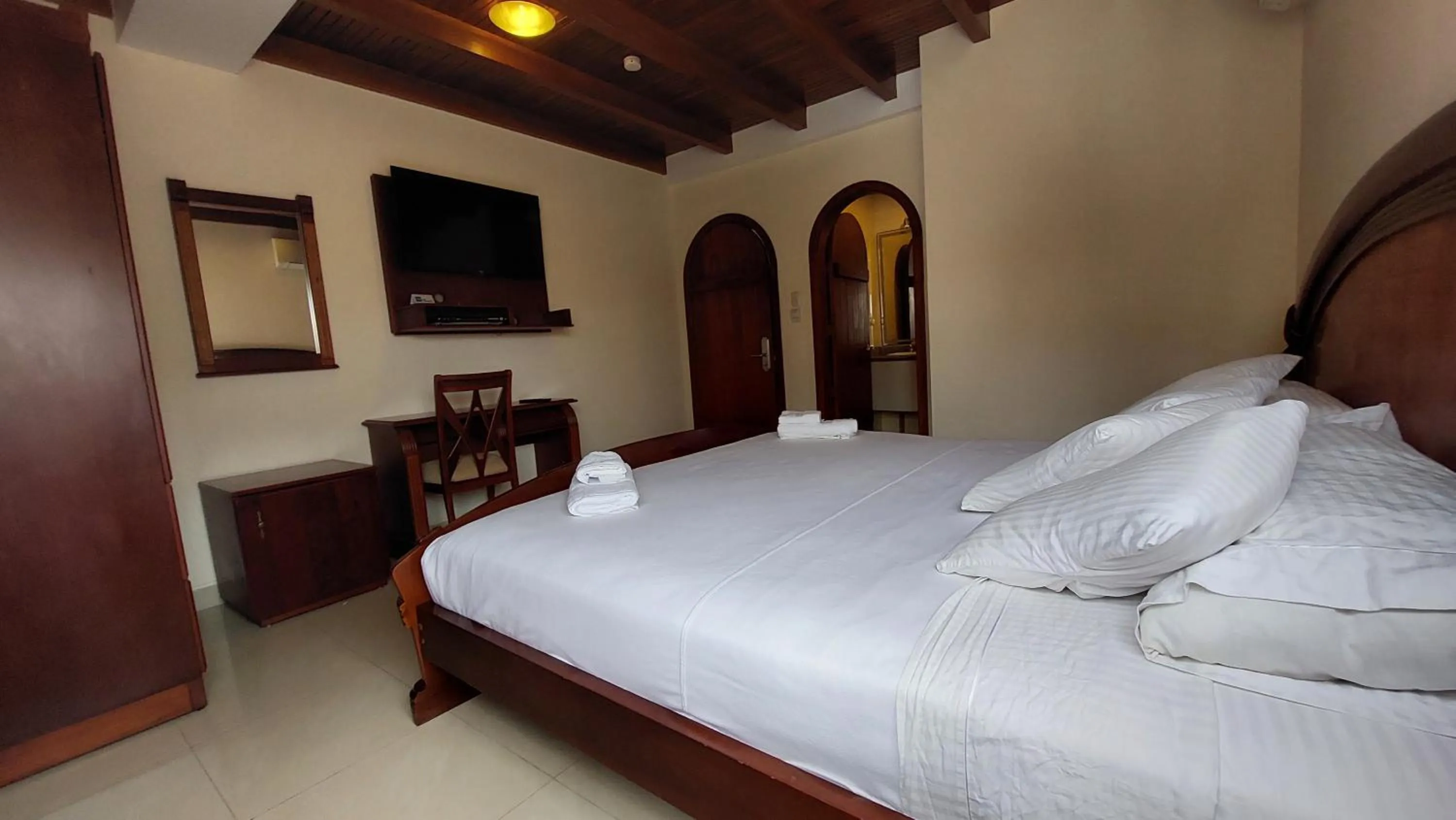 Bed in Hotel Voyager Manta