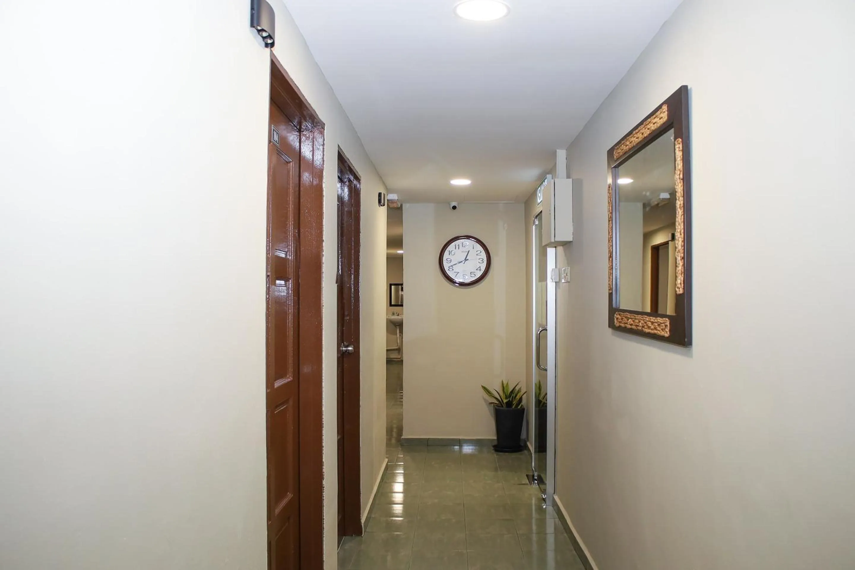 Lobby or reception in Hotel O Prima Saujana Budget Hotel