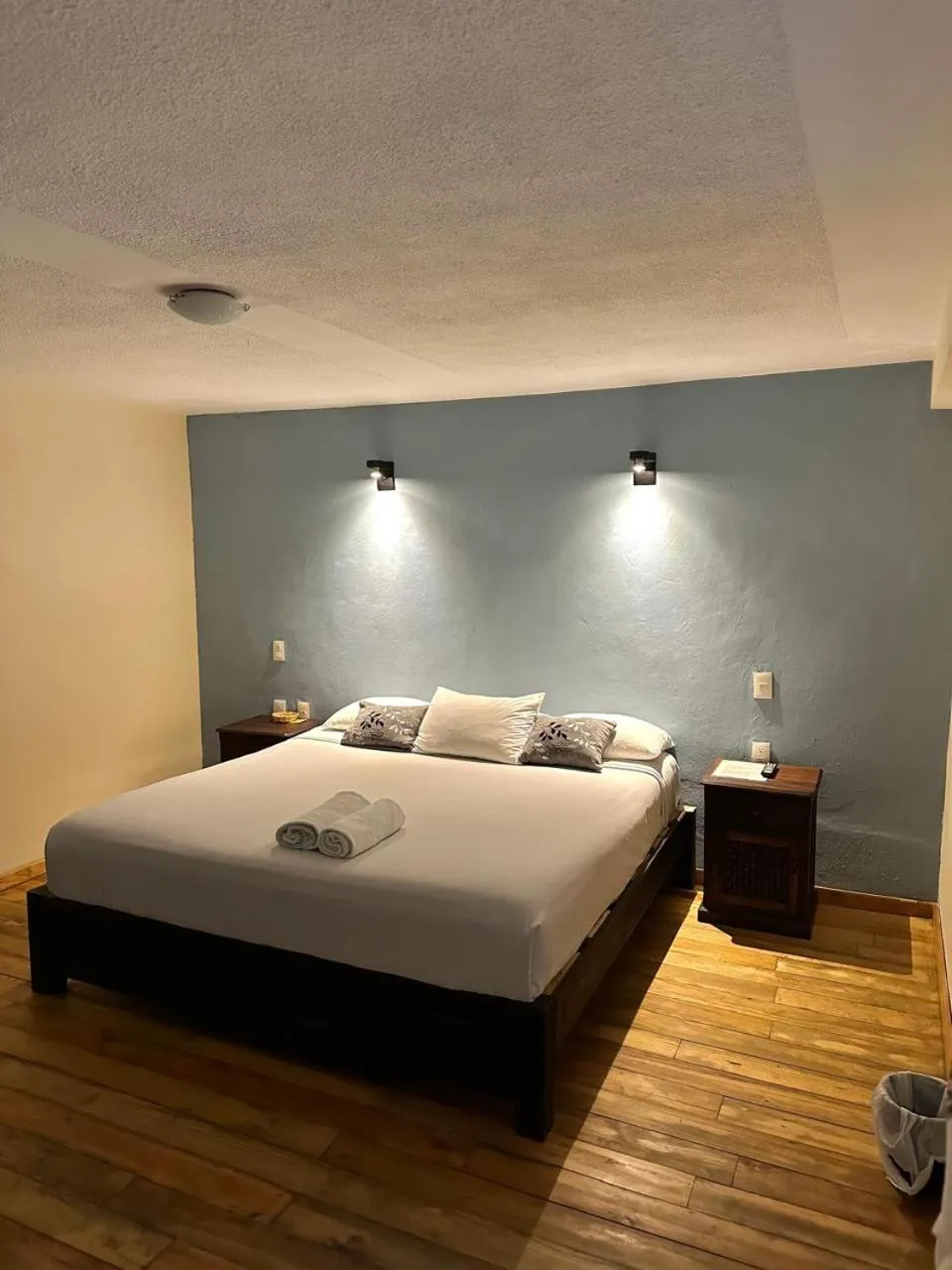 Guests, Bed in VO´E