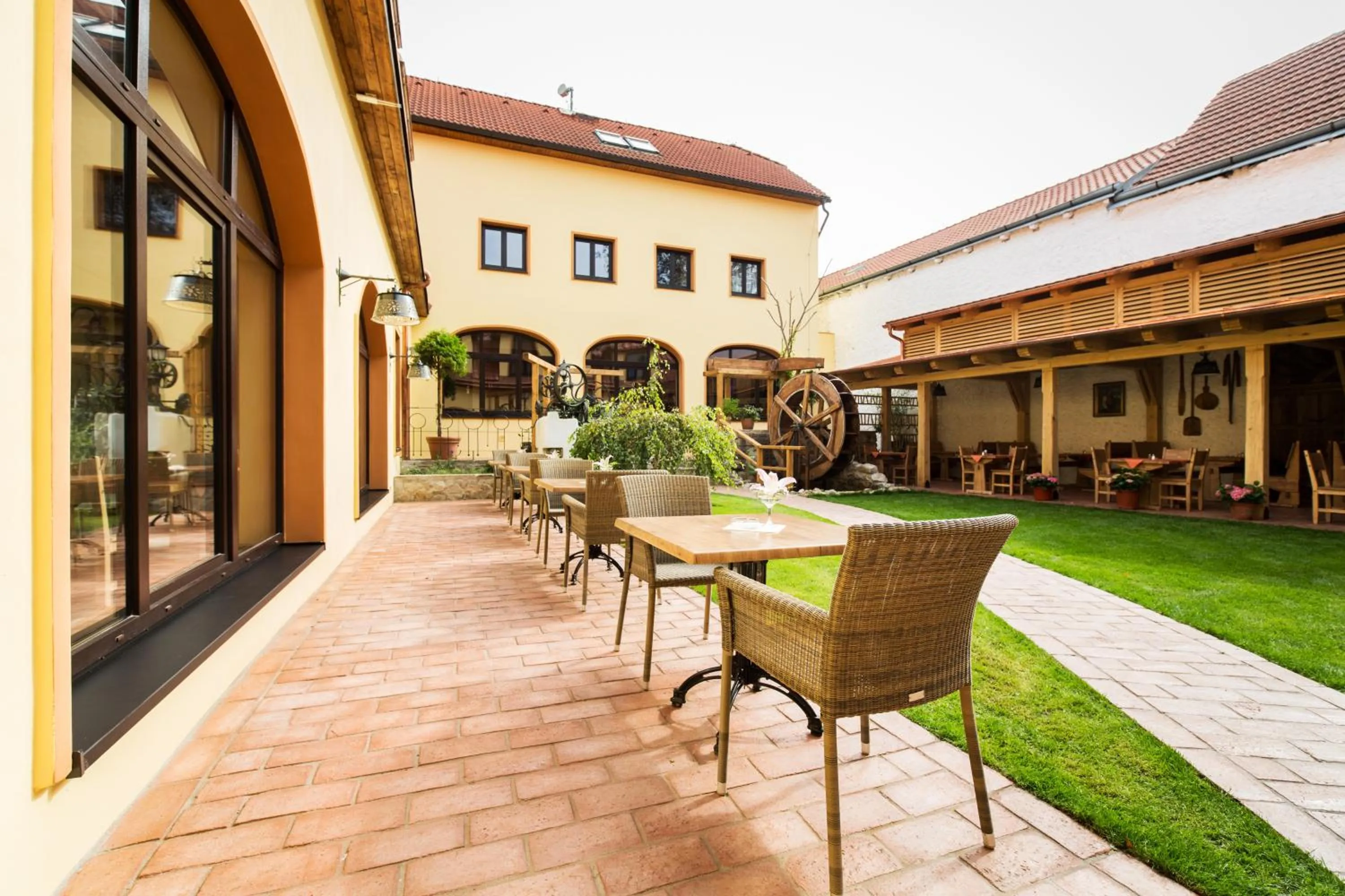 Property building in Hotel Selsky Dvur - Bohemian Village Courtyard