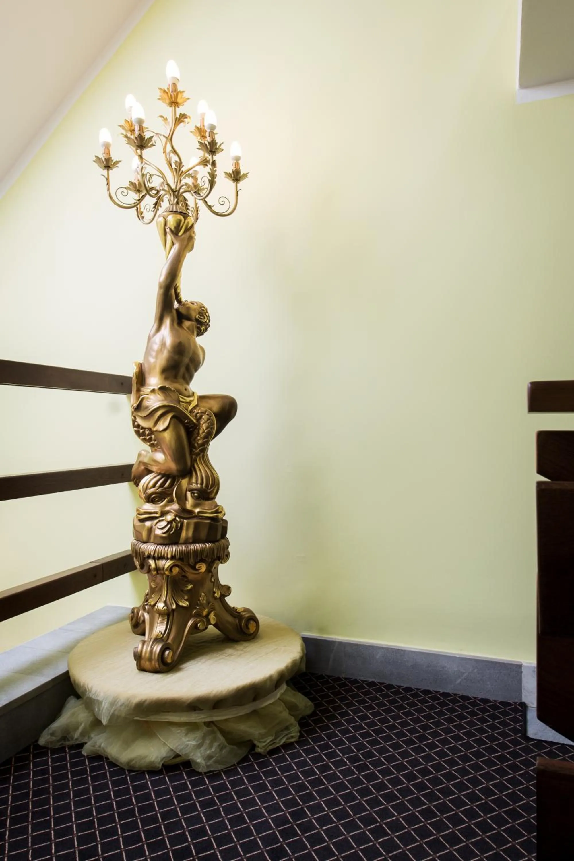 Decorative detail in Hotel Selsky Dvur - Bohemian Village Courtyard