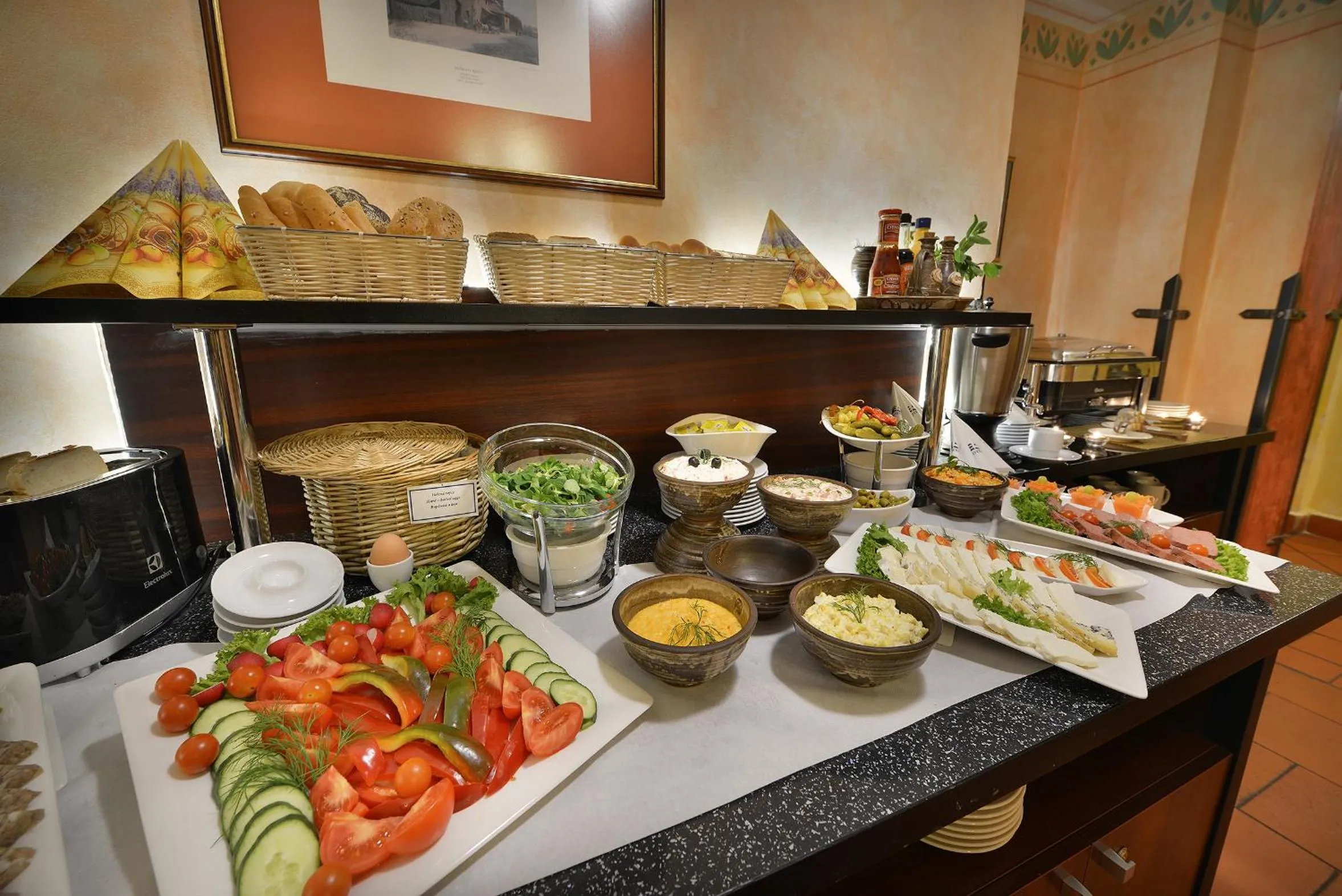 Restaurant/places to eat in EA Hotel Jeleni Dvur Prague Castle