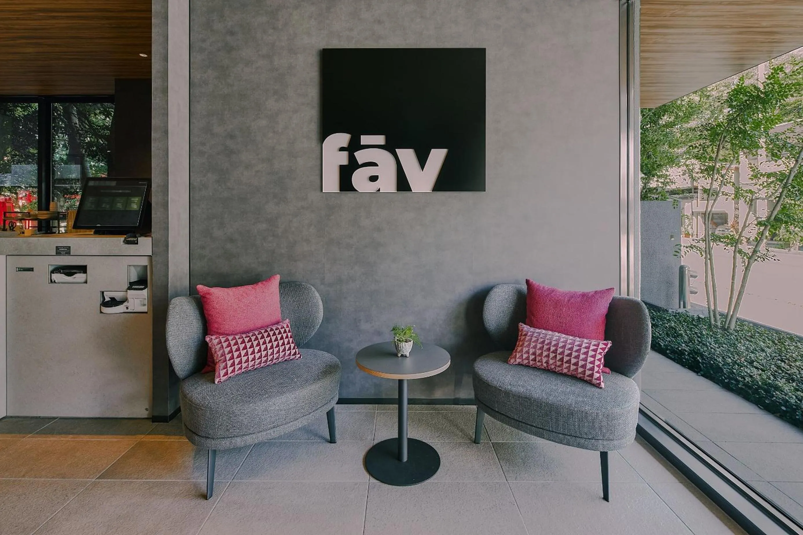 Lobby or reception in fav ISE