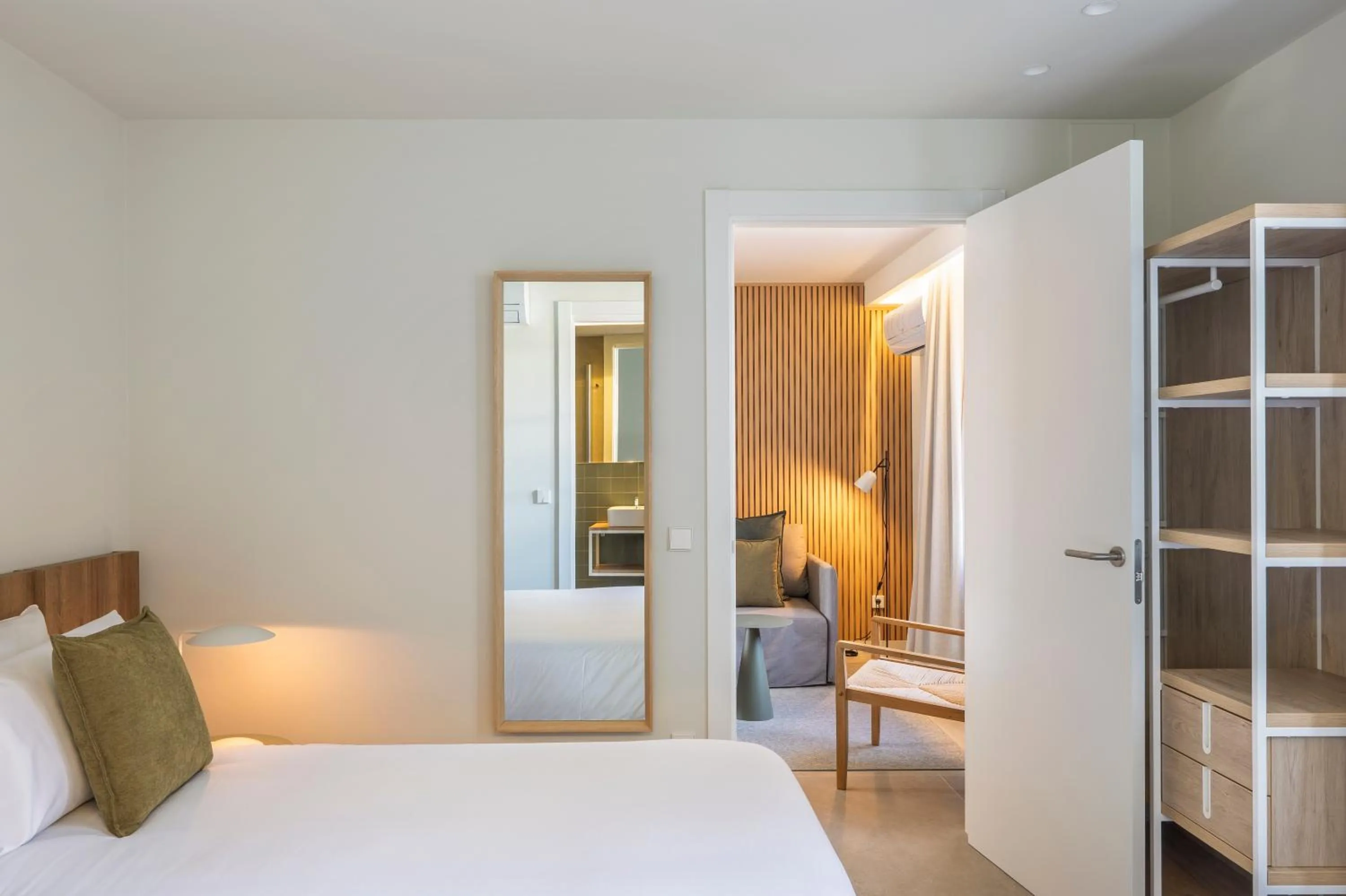 Bedroom, Bed in Aspasios Garden Apartments