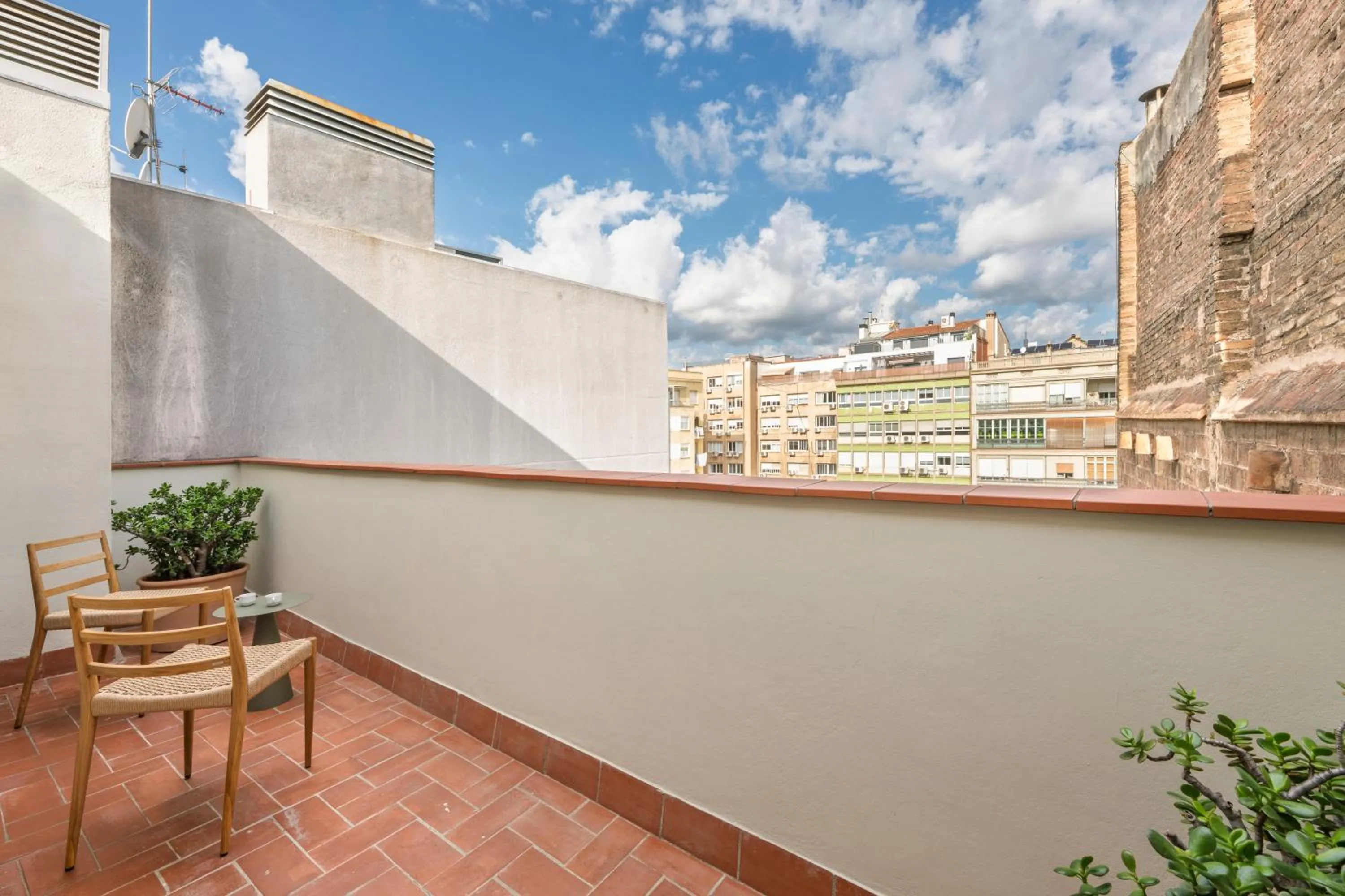 Balcony/Terrace in Aspasios Garden Apartments