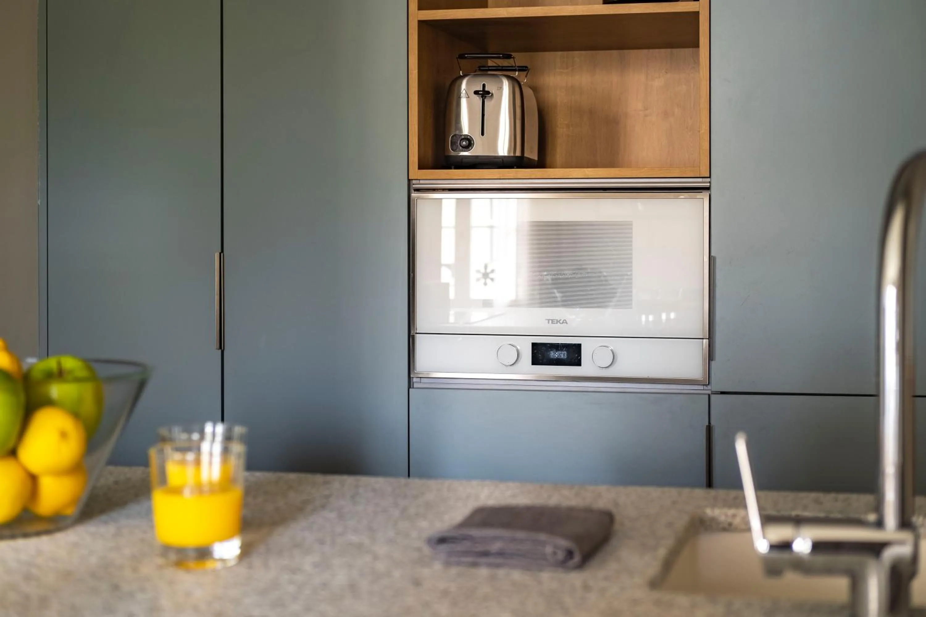 Kitchen or kitchenette in Aspasios Garden Apartments