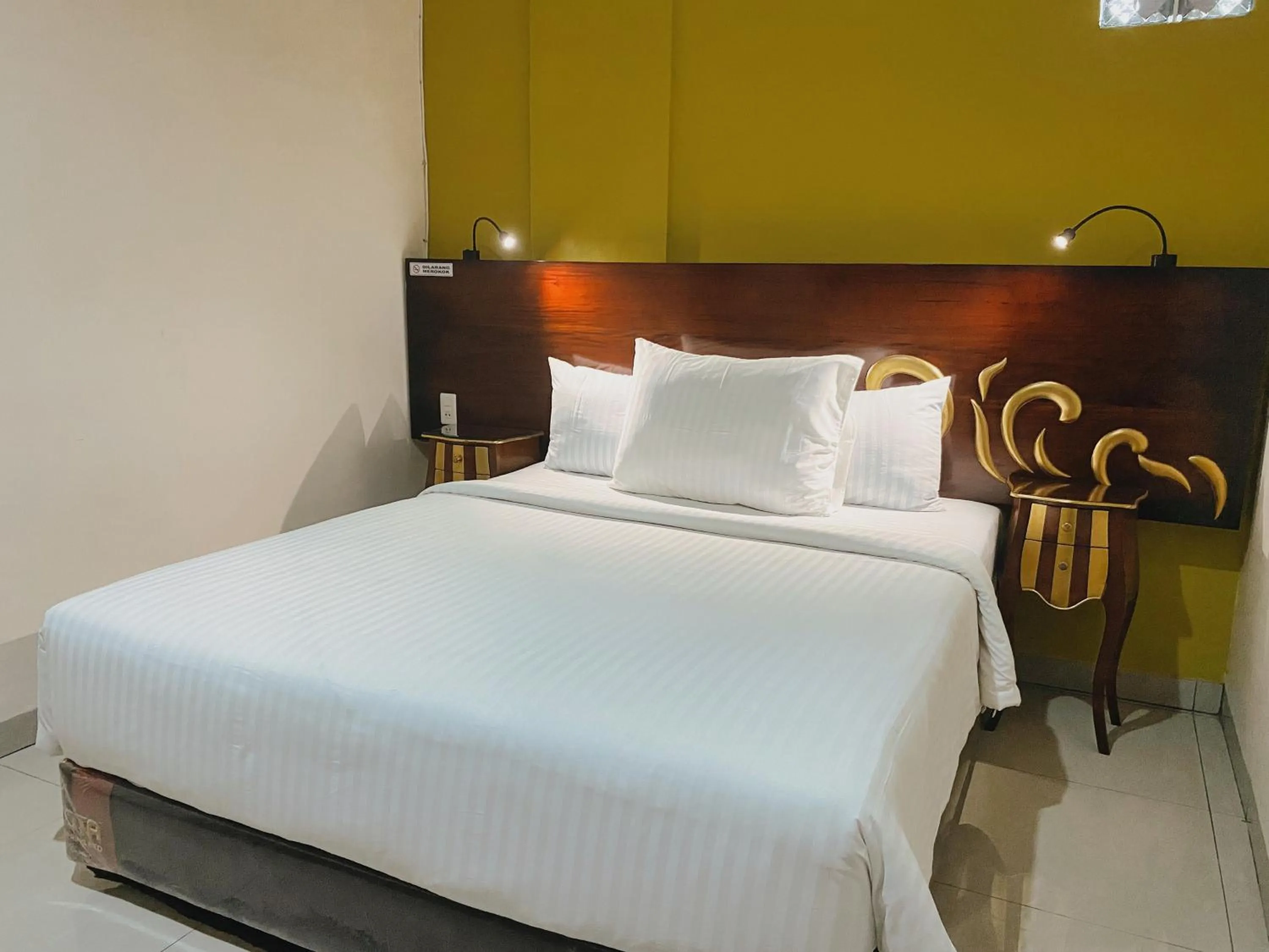 Photo of the whole room, Bed in JIYO BOUTIQUE Hotel