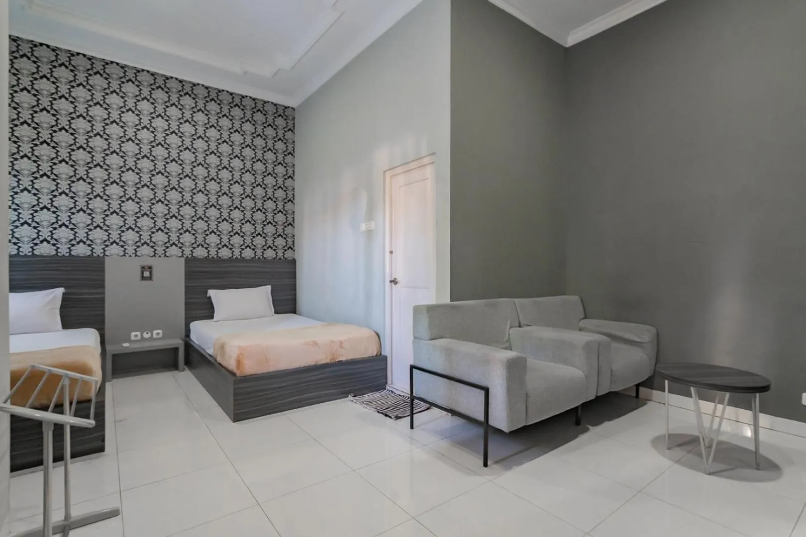 Bedroom, Bed in Hotel Markoni Pamanukan Mitra RedDoorz