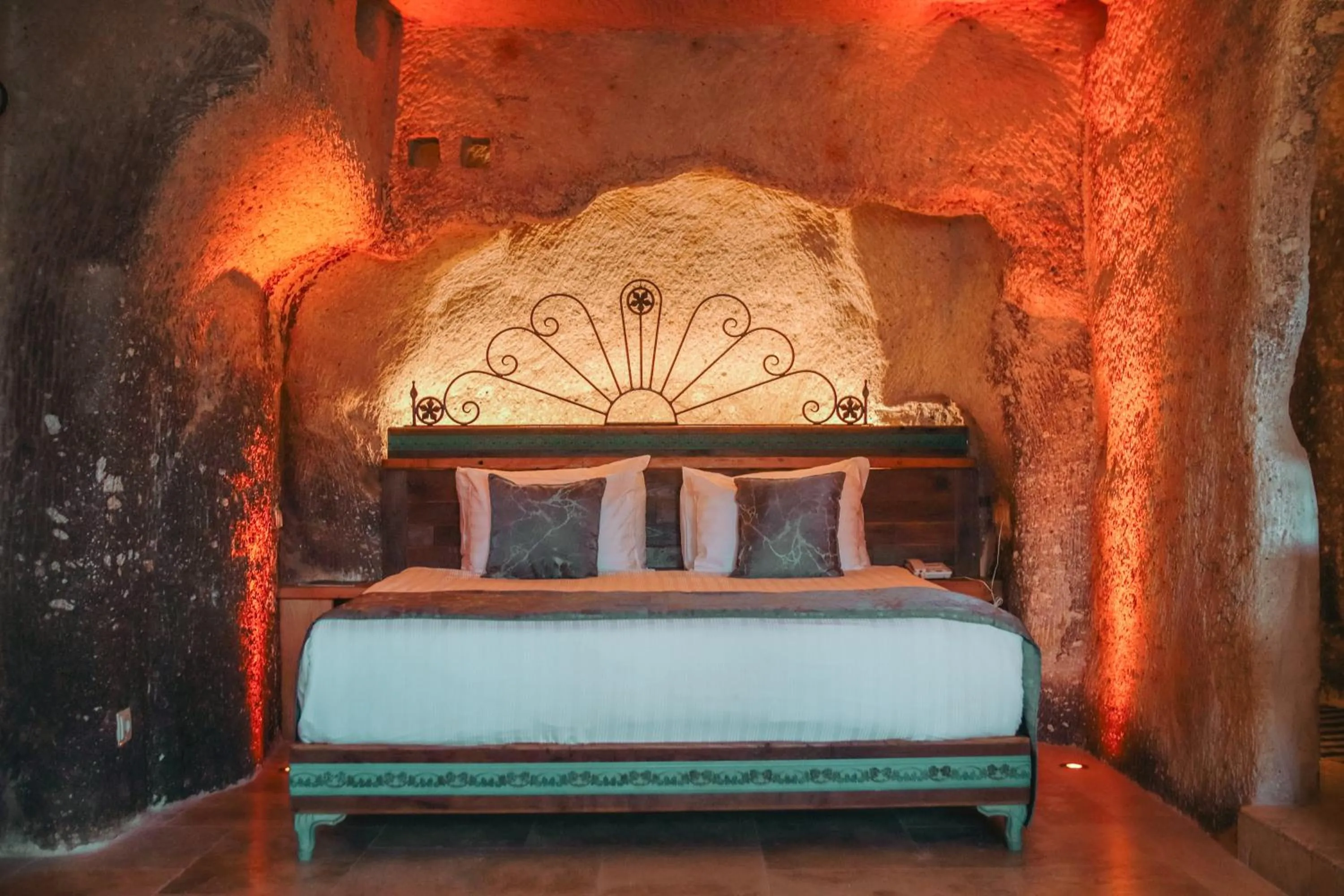 Bed in Şah Saray Cave Suites Halal Hotel