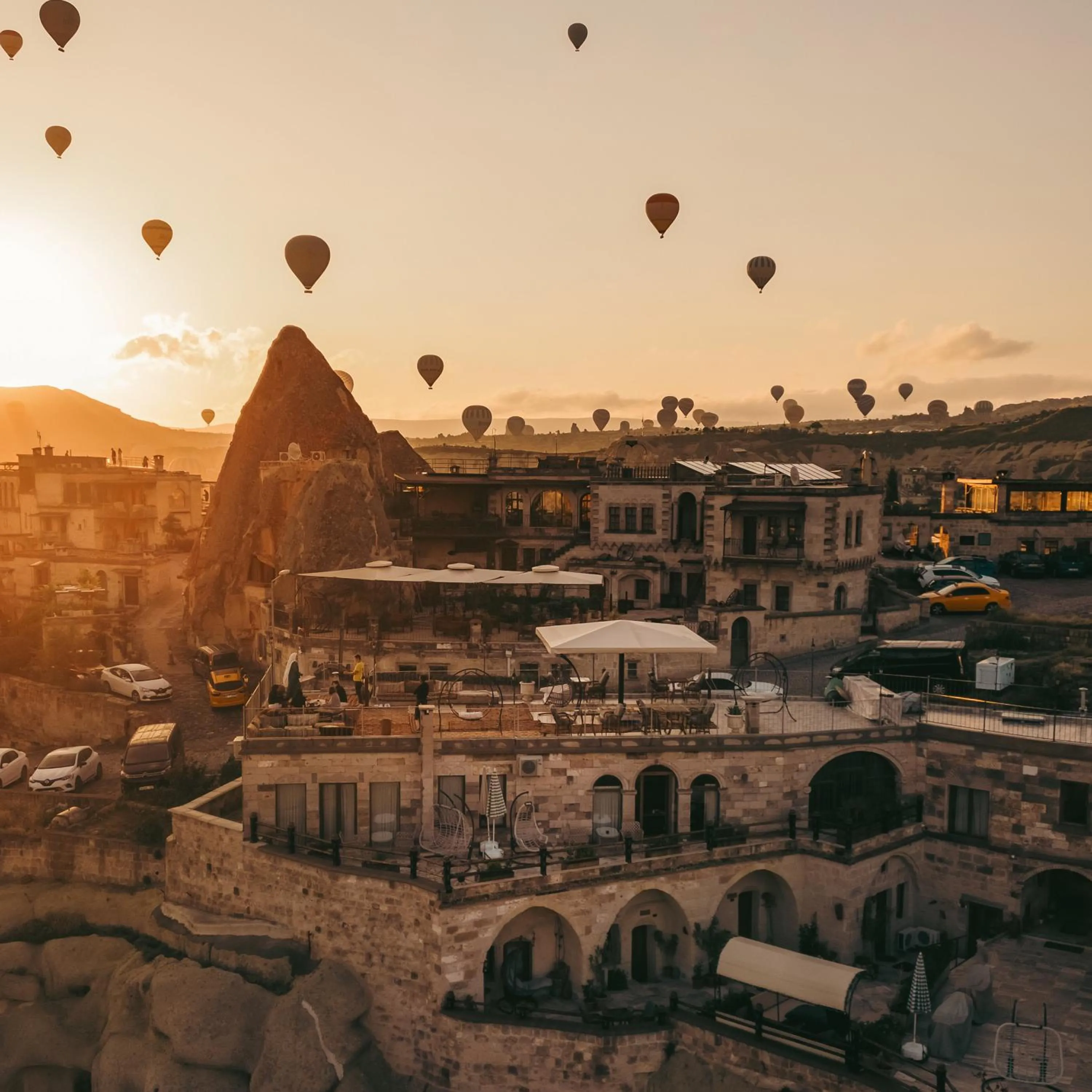 Property building in Şah Saray Cave Suites Halal Hotel