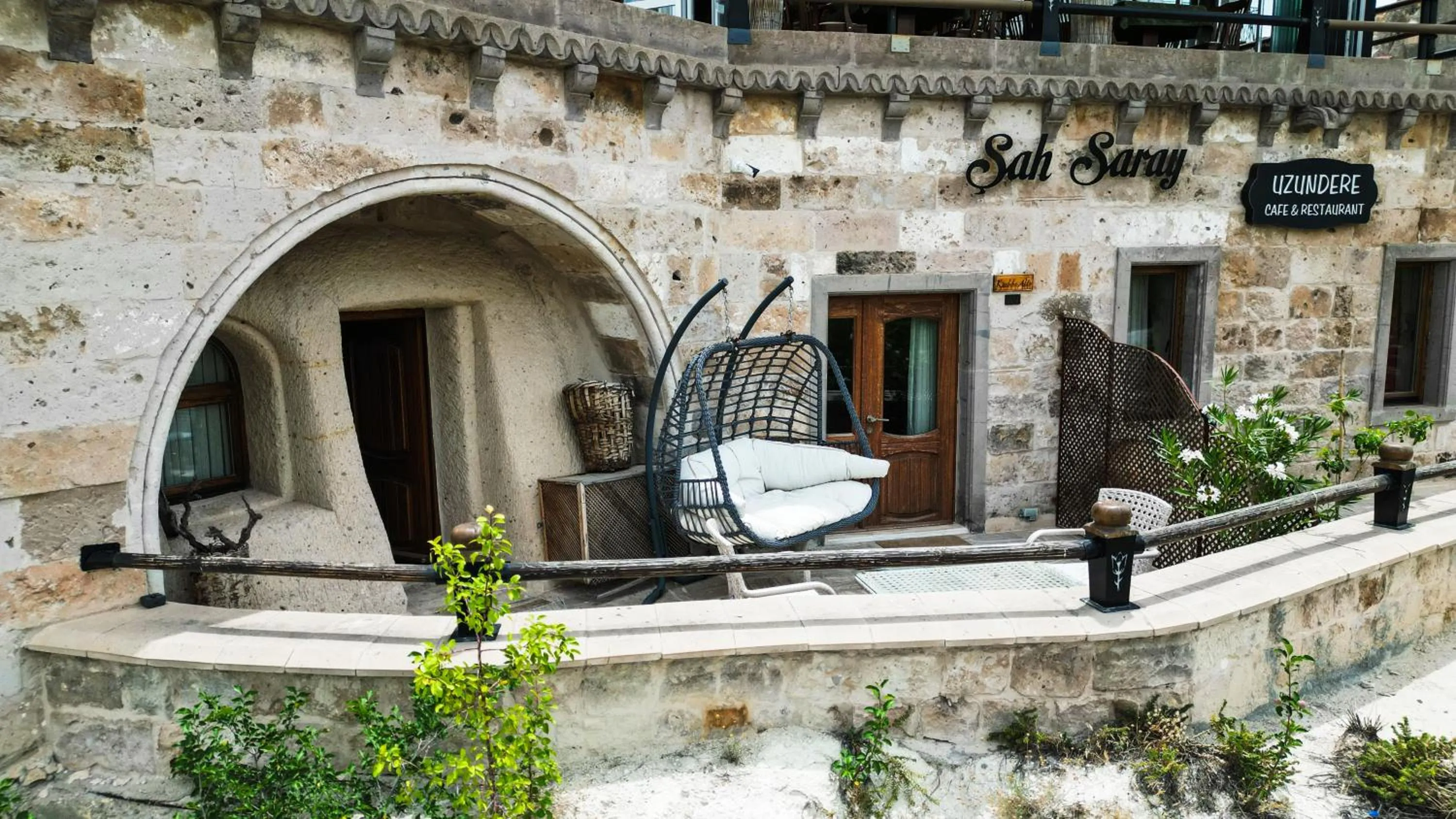 Balcony/Terrace in Şah Saray Cave Suites Halal Hotel