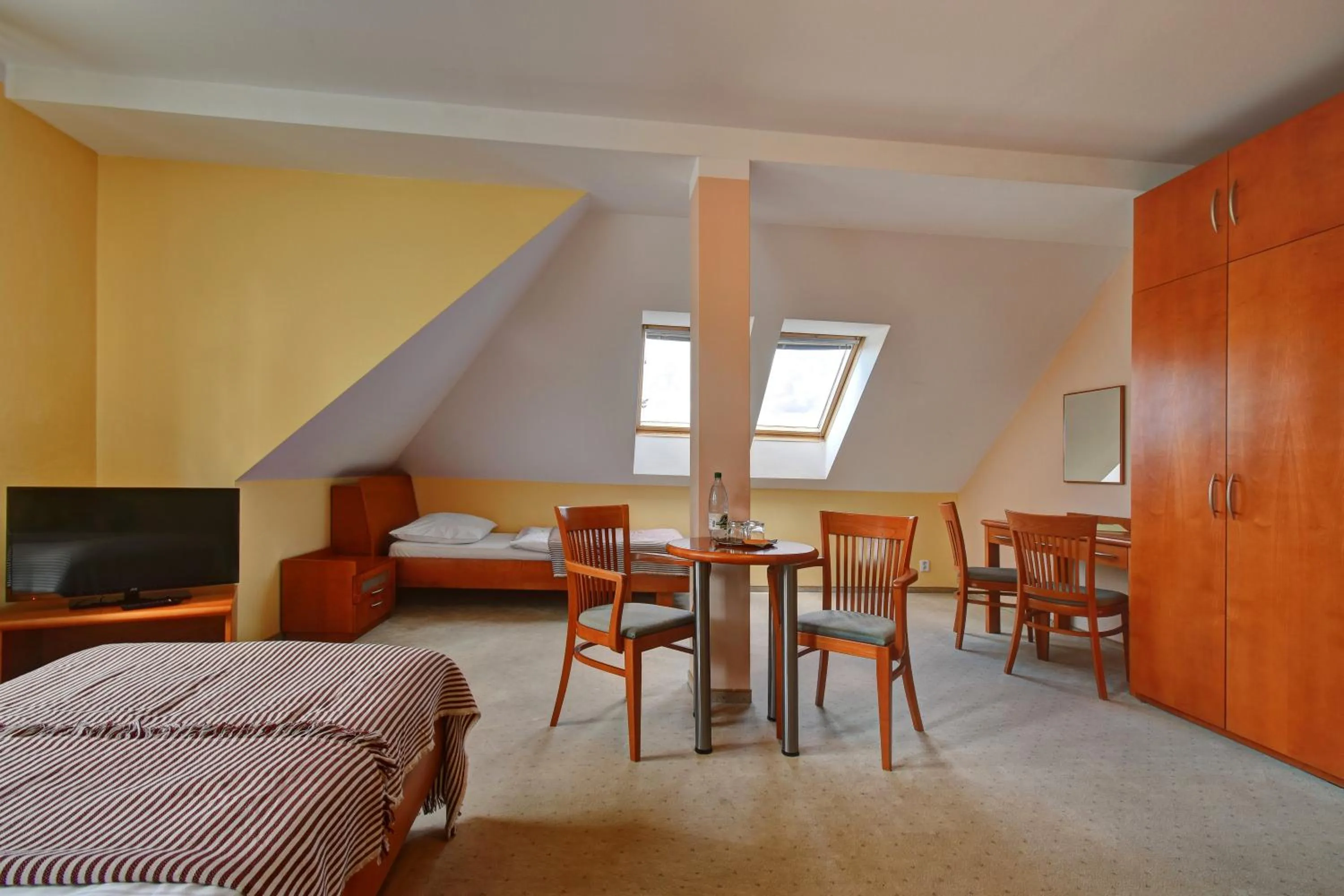 Bedroom, Bed in Hotel La Passionaria