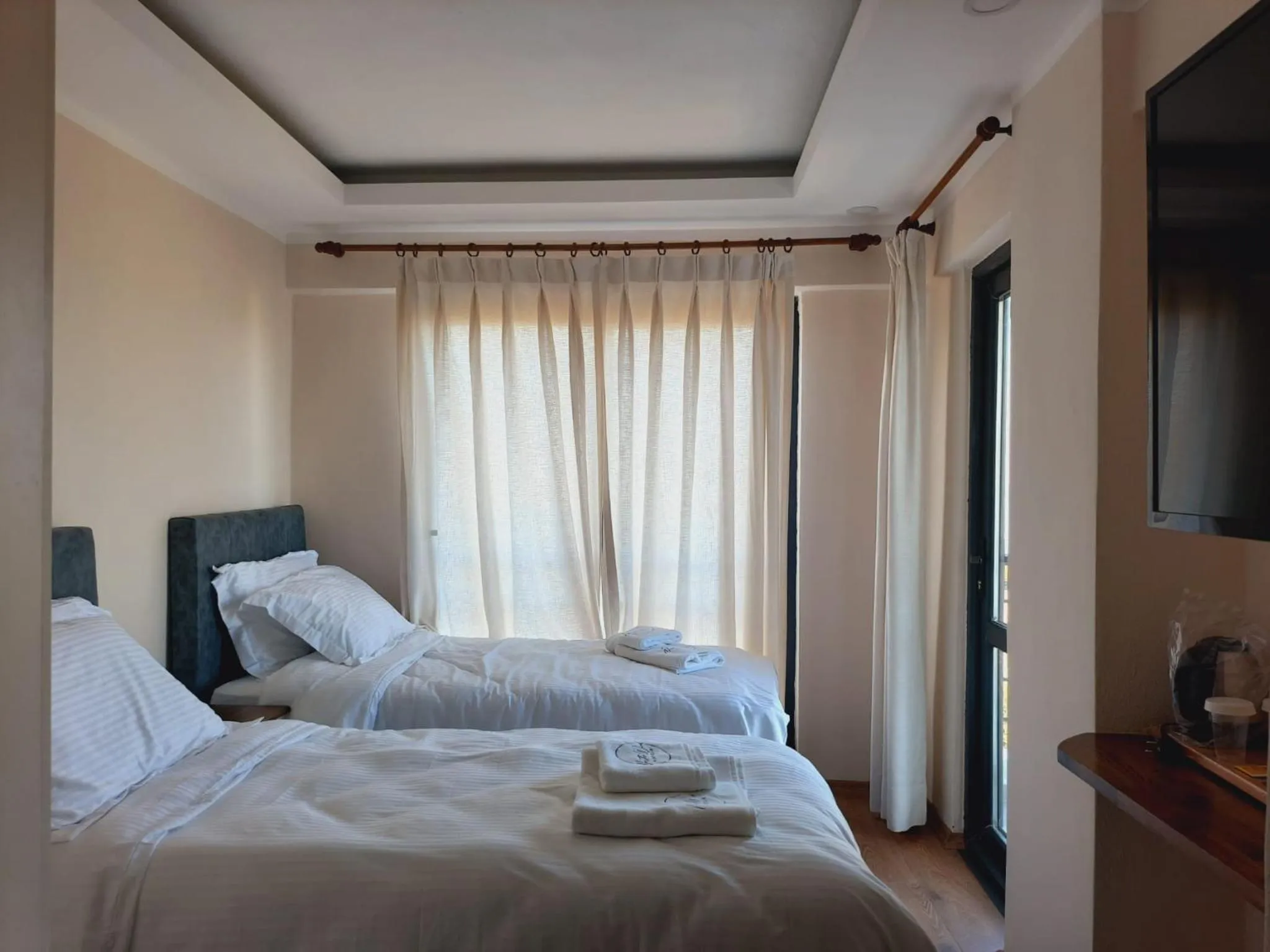 Photo of the whole room in NORTH WIND HOTELS - Karaburun