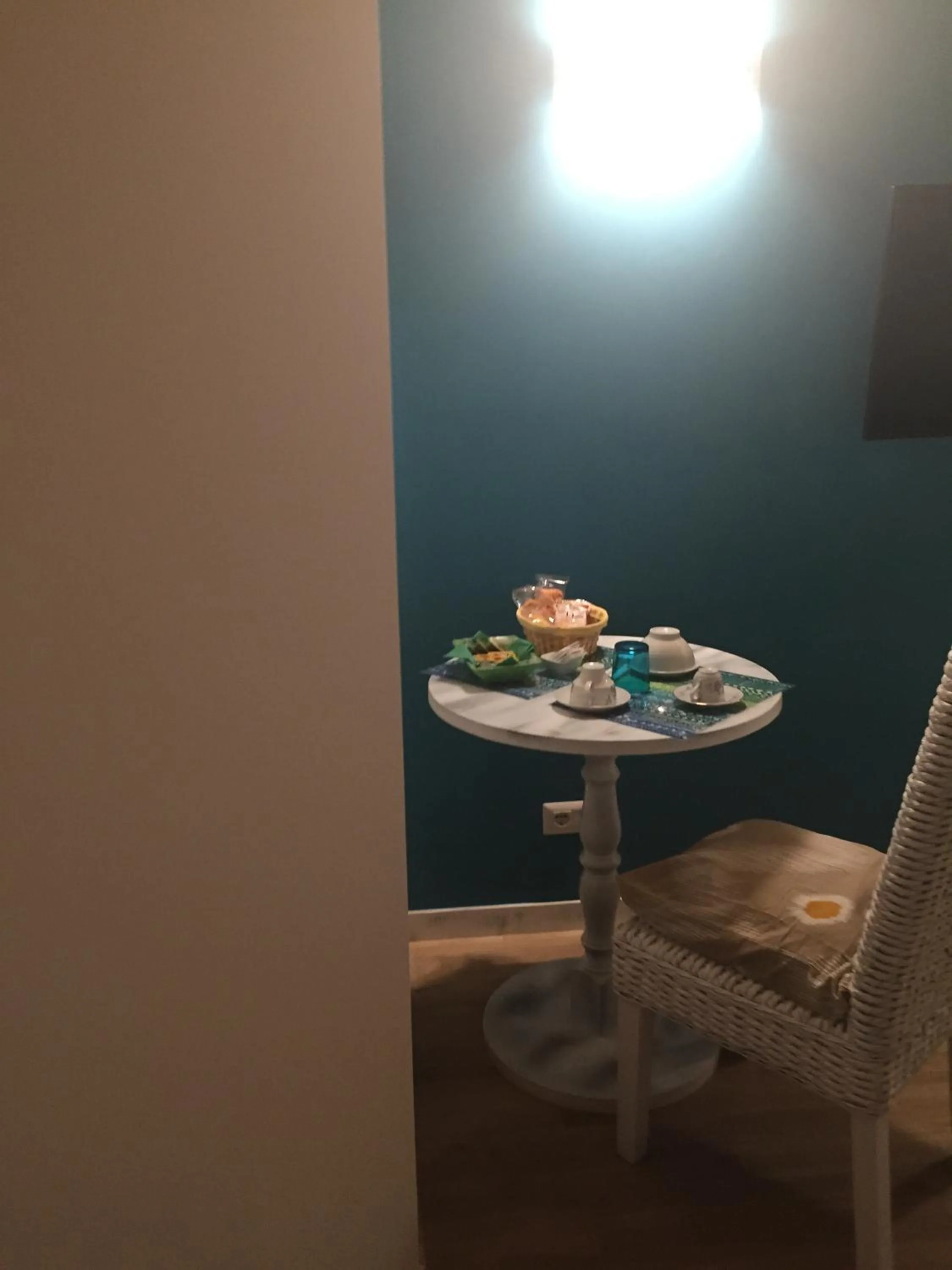 Food and drinks in Aquila Di Mare