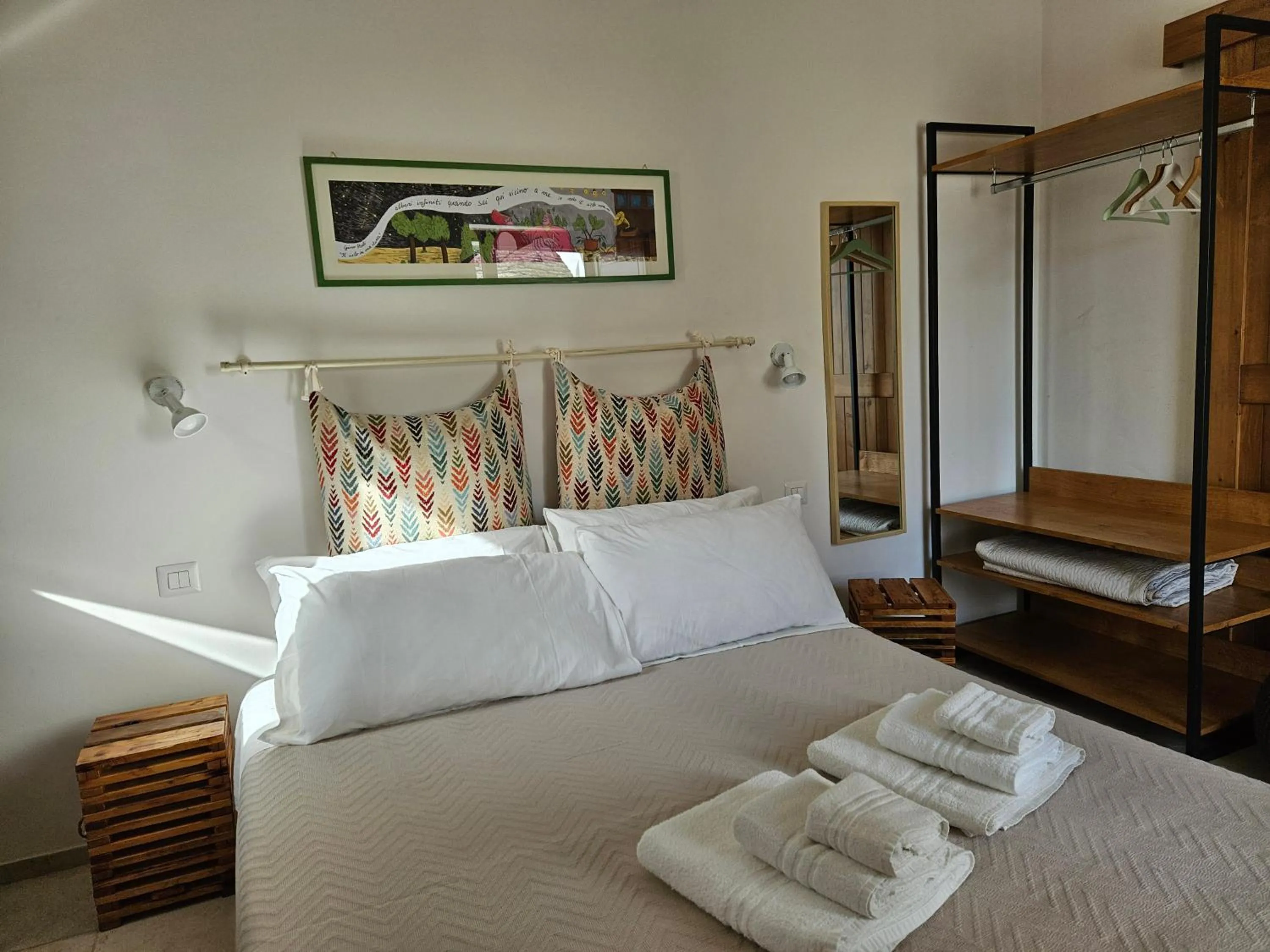 Bedroom, Bed in Mamapulia Home