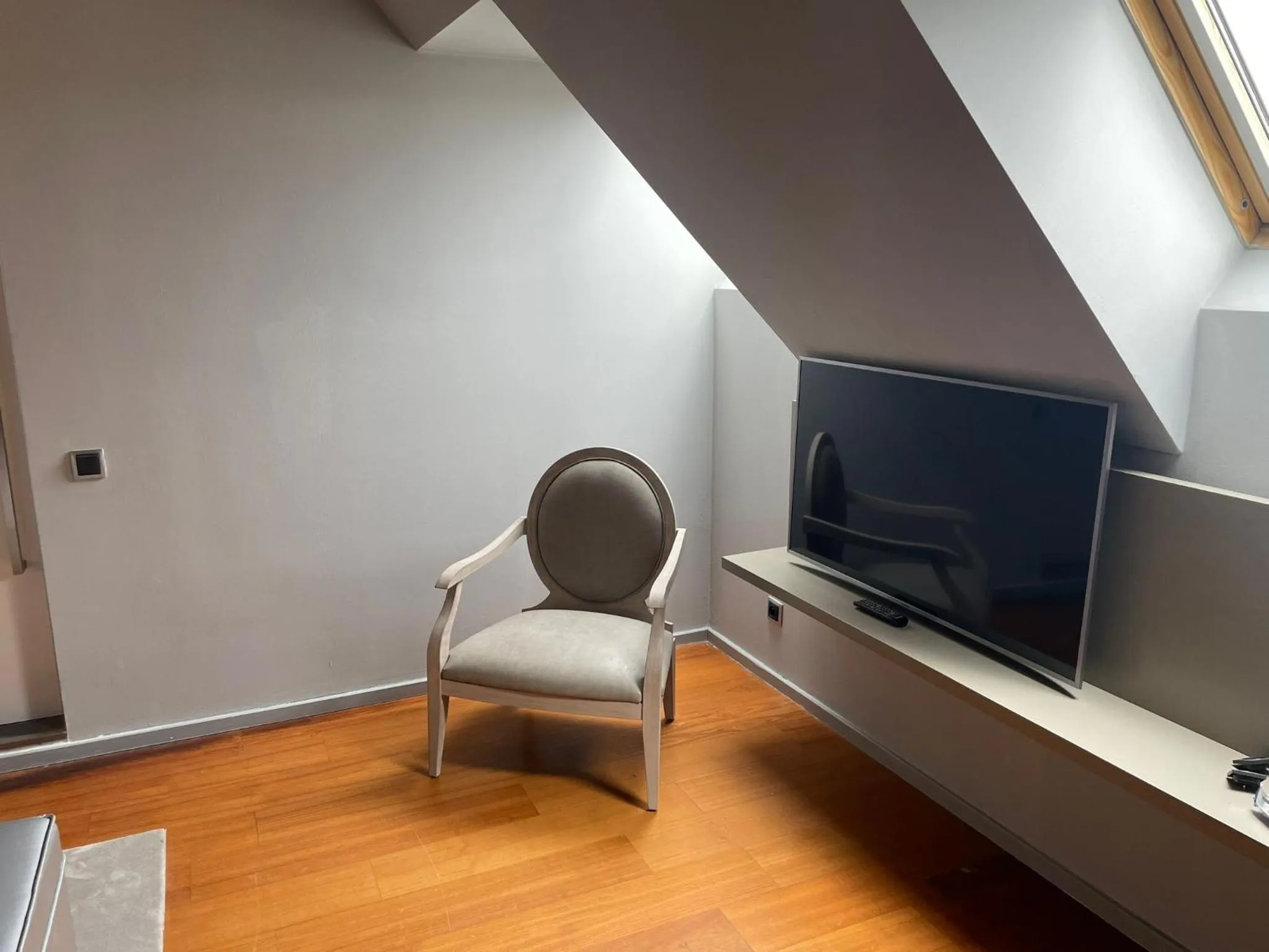 TV and multimedia in 987 Design Prague Hotel