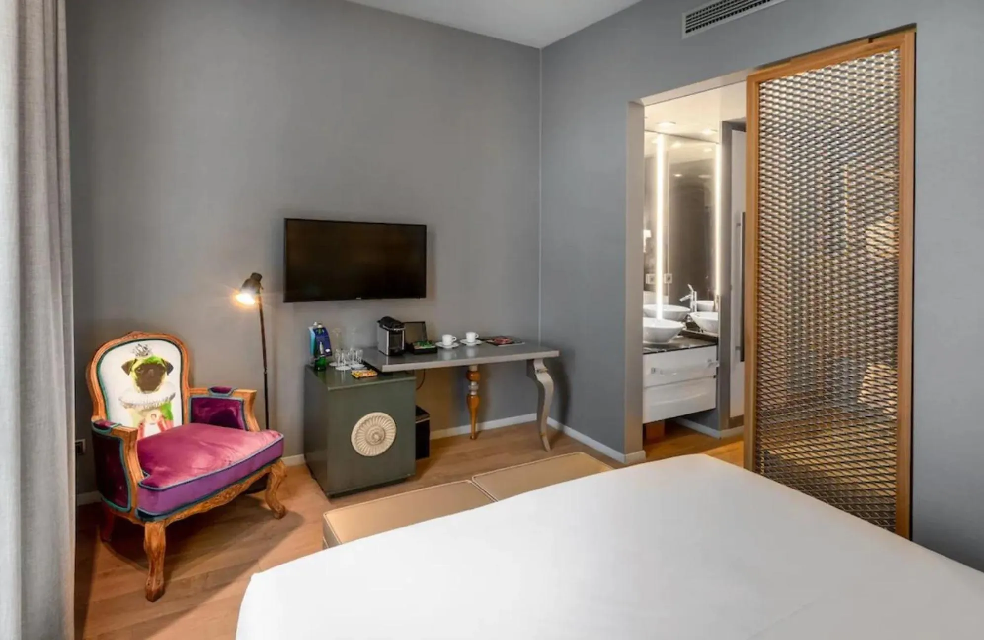 TV and multimedia, Bed in 987 Design Prague Hotel